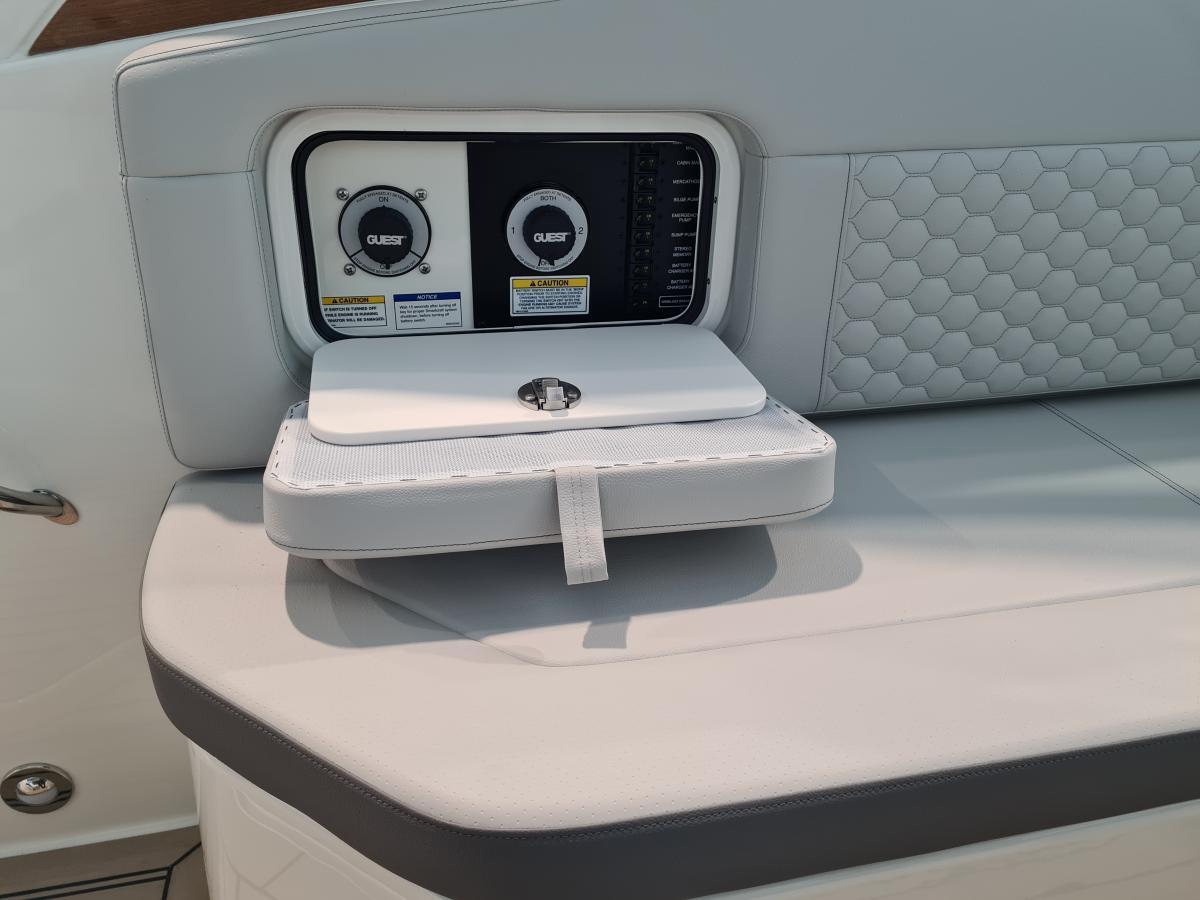 Sea Ray Sundancer 265