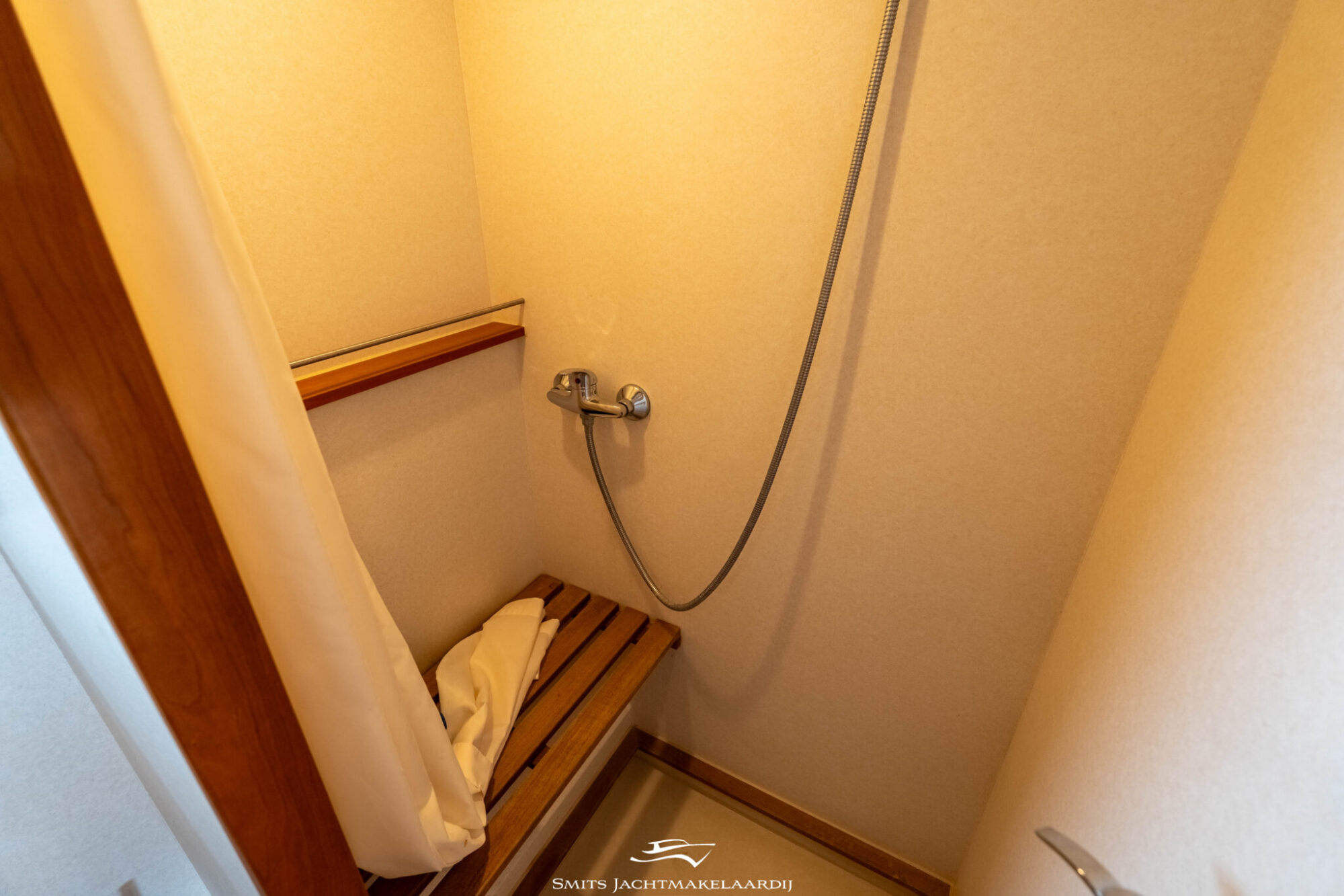 Linssen Grand Sturdy 43.9 AC