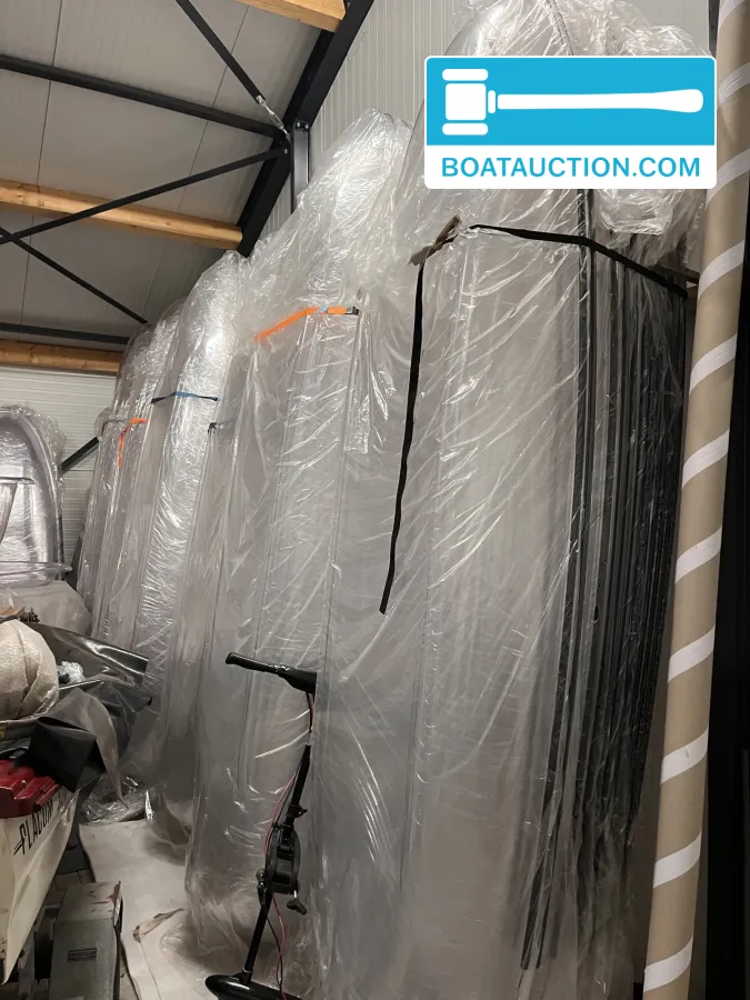 Vision Kayaks - 114 units