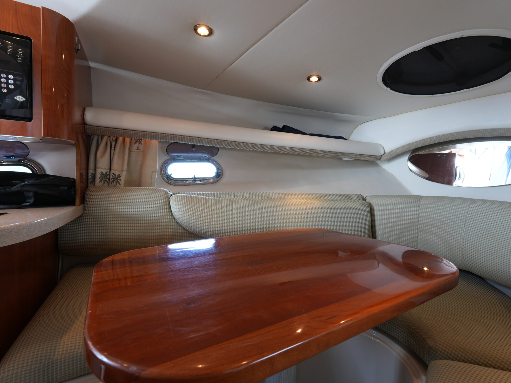 Four Winns 248 Vista