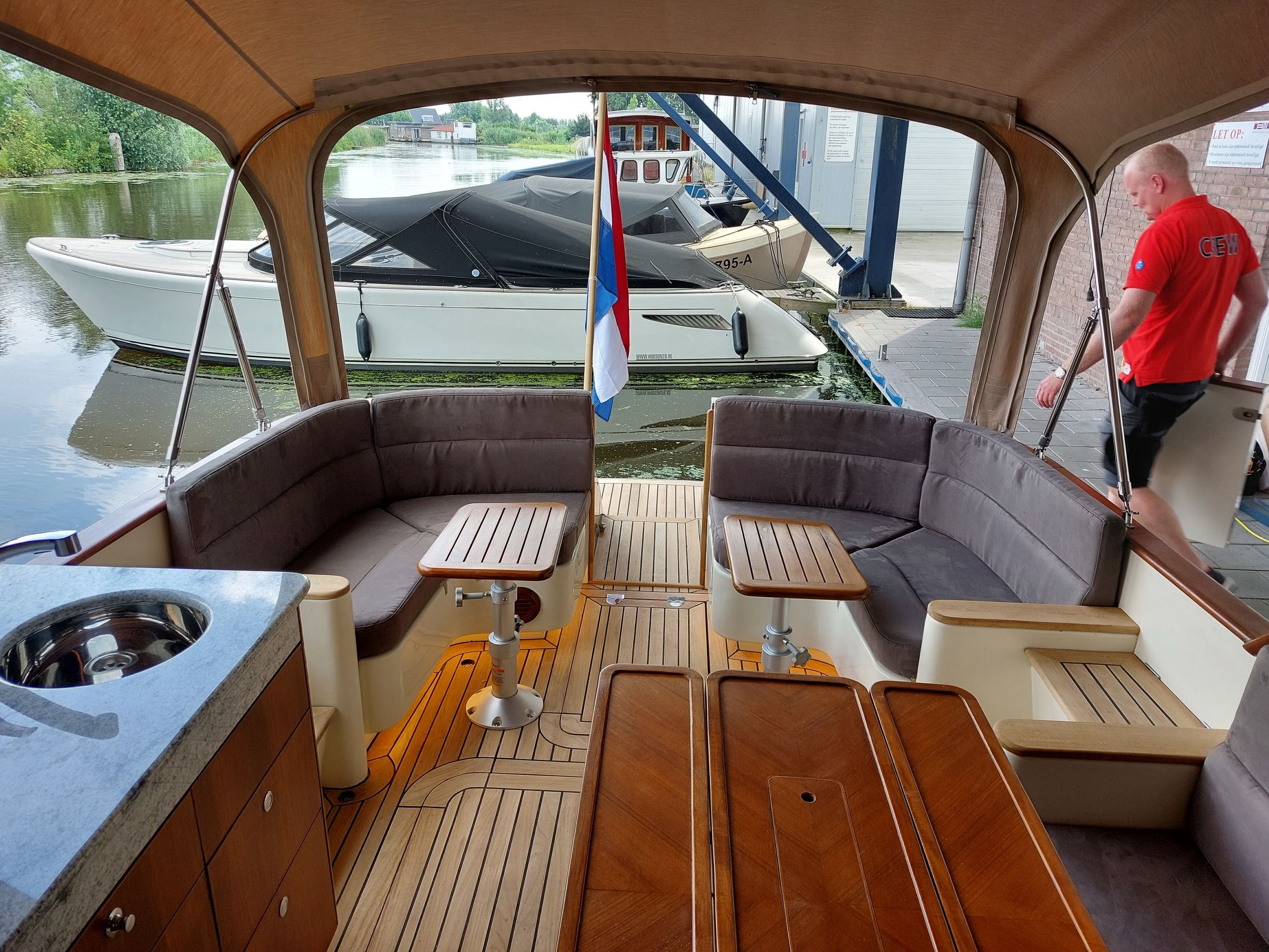 Menken Reeves36 hoofdfoto: 1