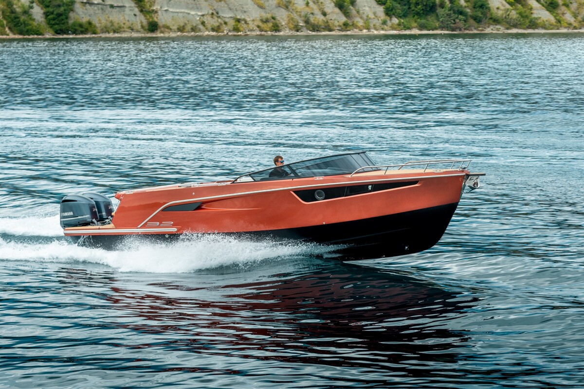 Alfastreet Marine 32 Cabin Sport - Outboard Series