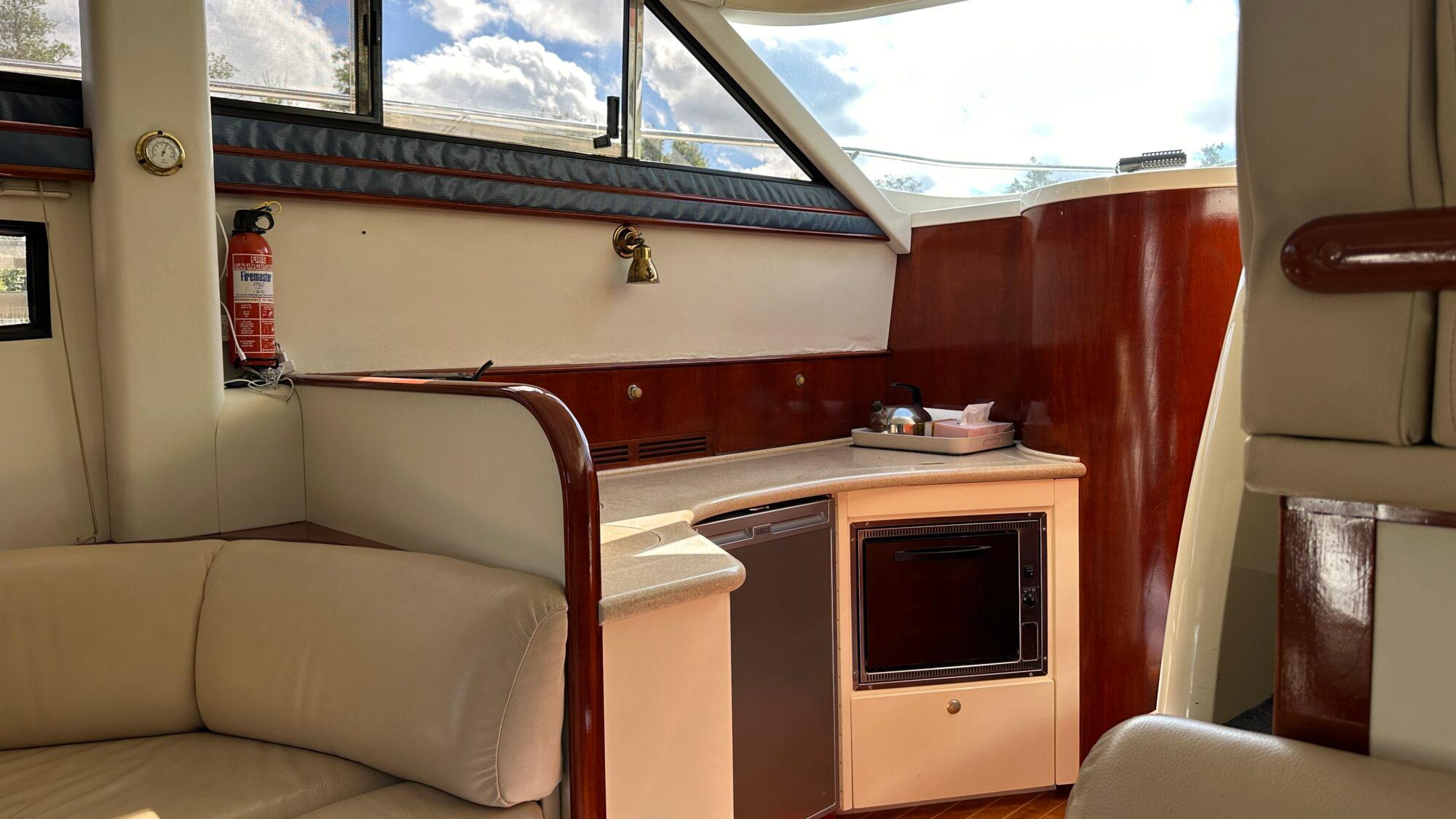 Fairline Fairline Phantom 40 Flybridge