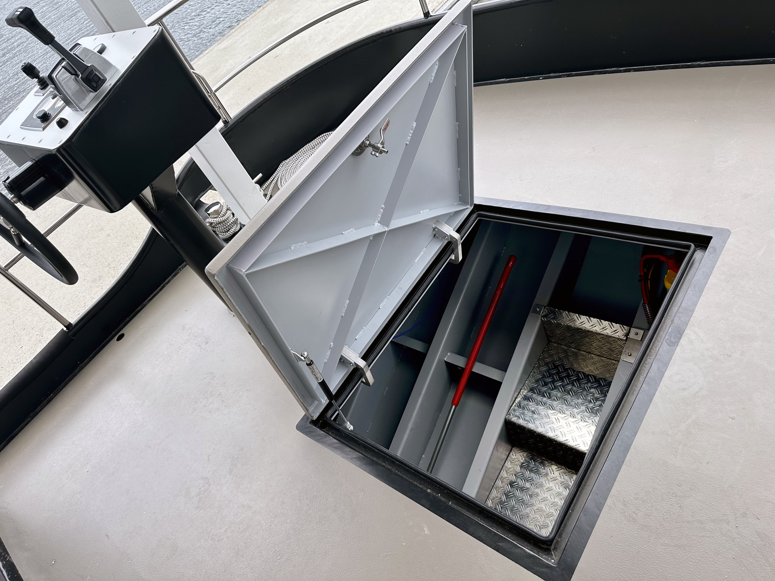 HOMESHIP VaarChalet In Amsterdam 1250D Luxe Houseboat