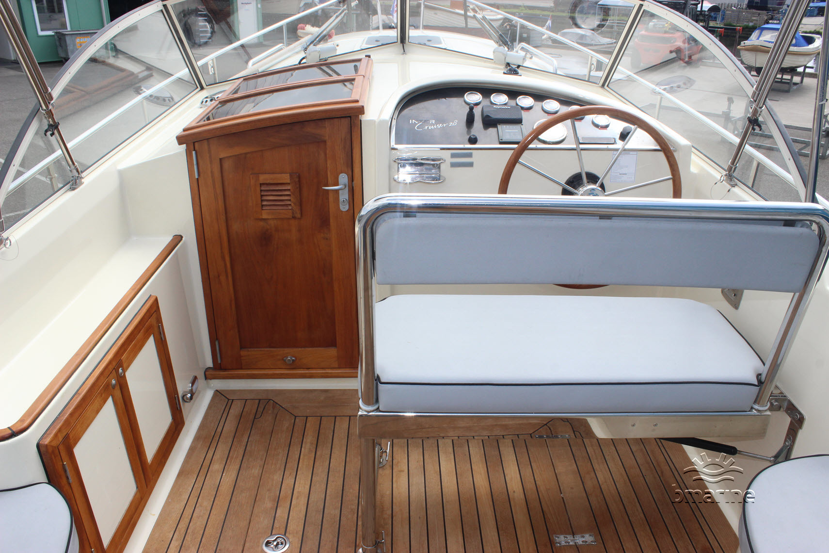 Interboat Intercruiser 28 Cabin