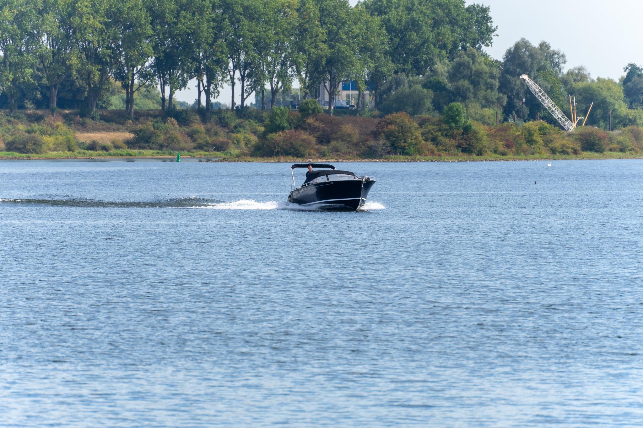 Tender Nauta Spirit 28 Cabin