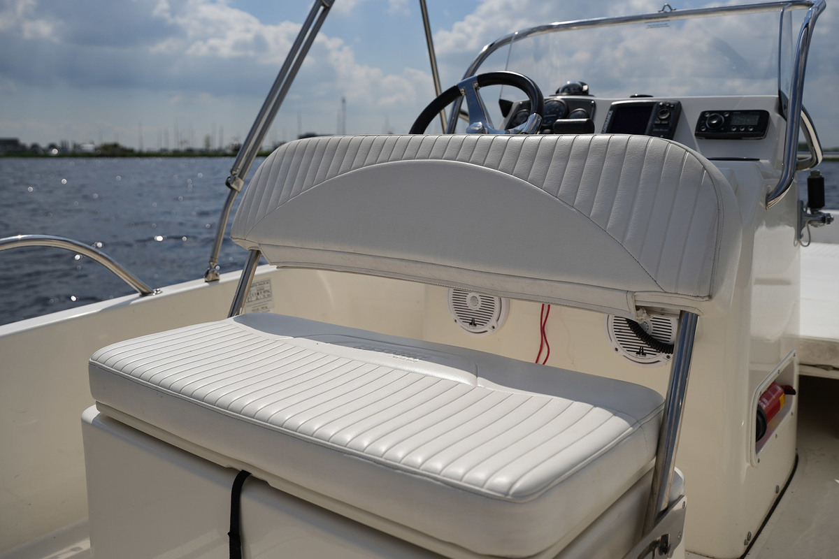 Boston Whaler 170 Dauntless
