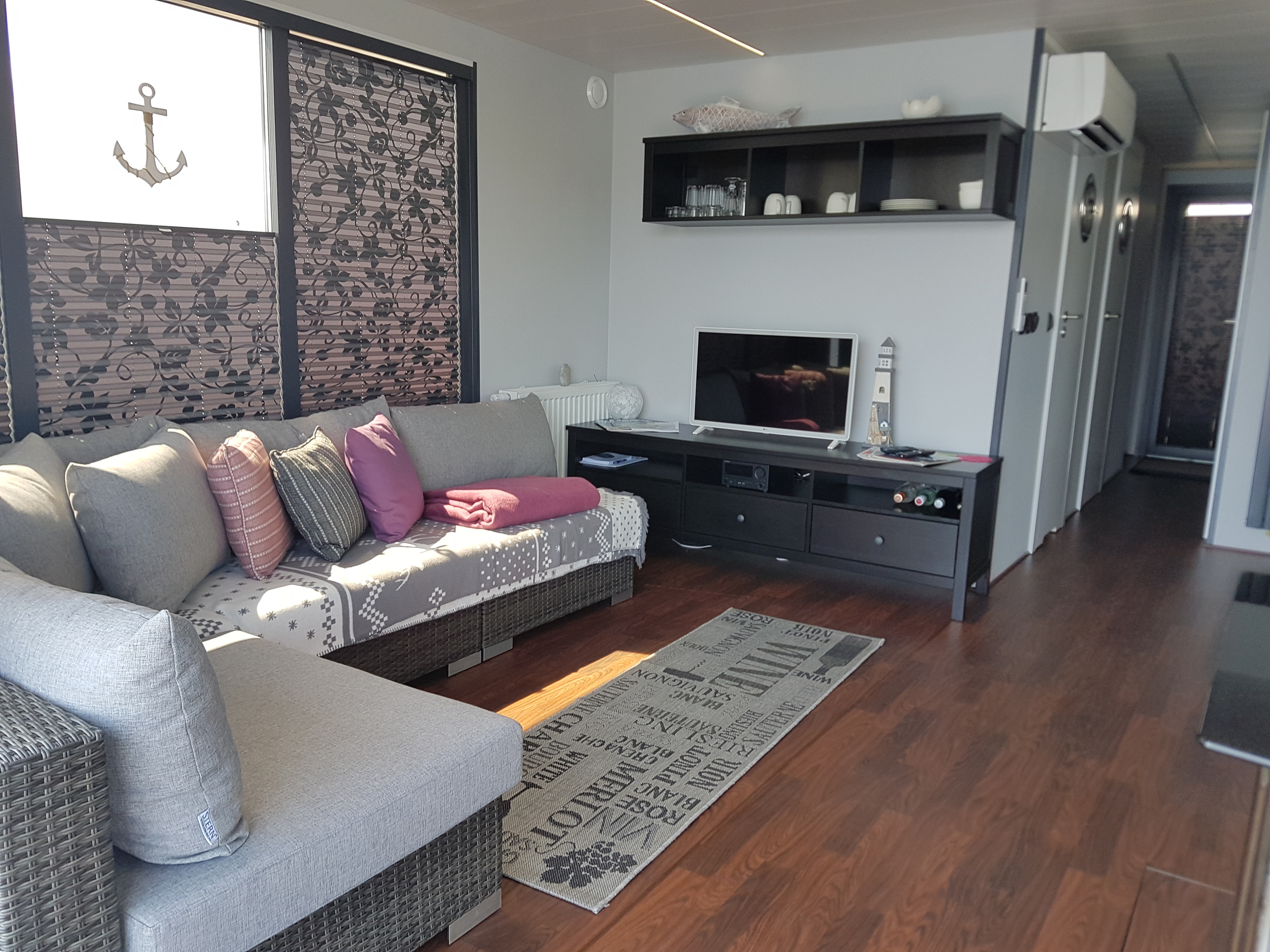 La Mare Houseboat Apartboat XL - NEW