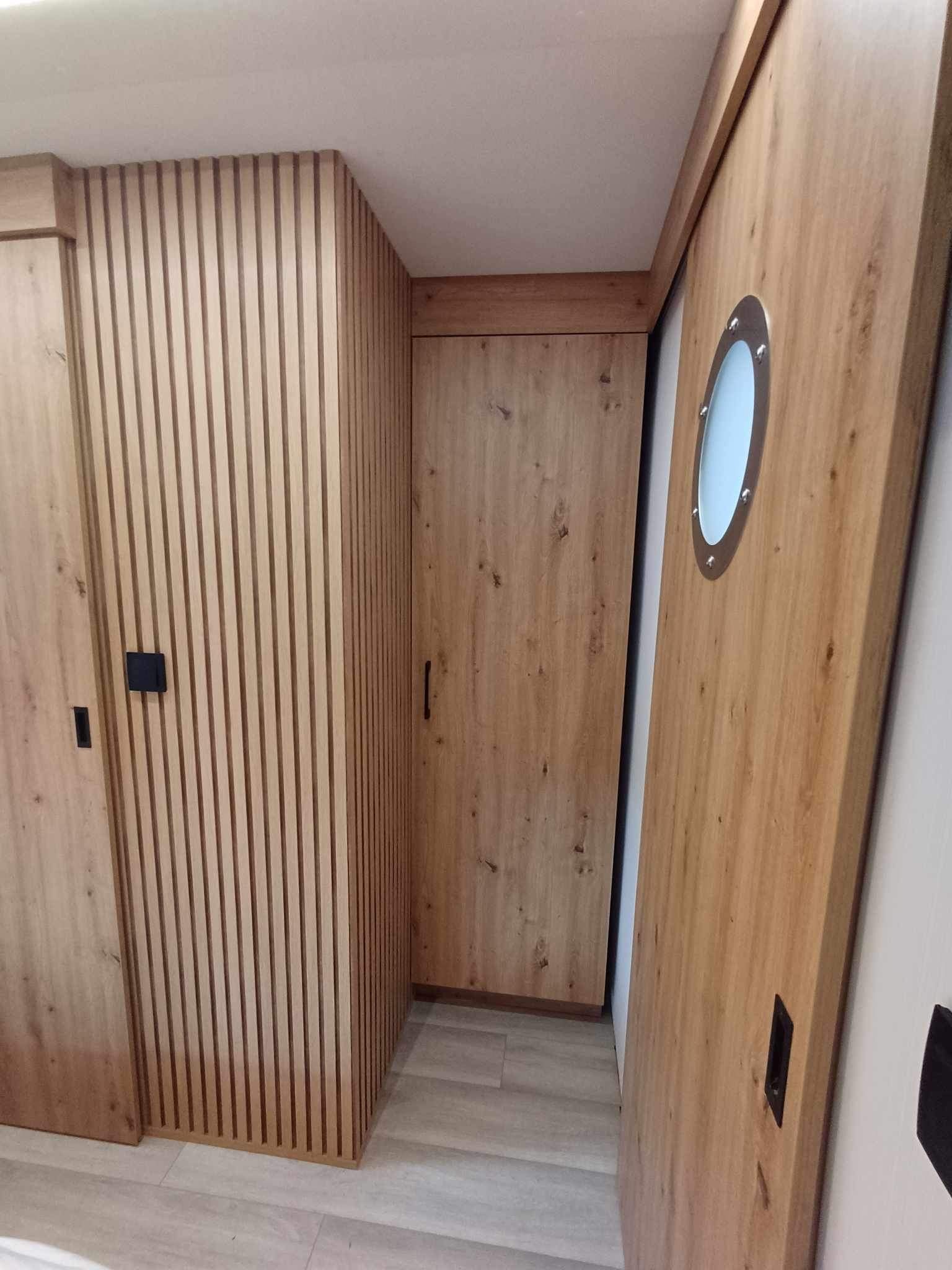 Shogun Mobile Houseboat