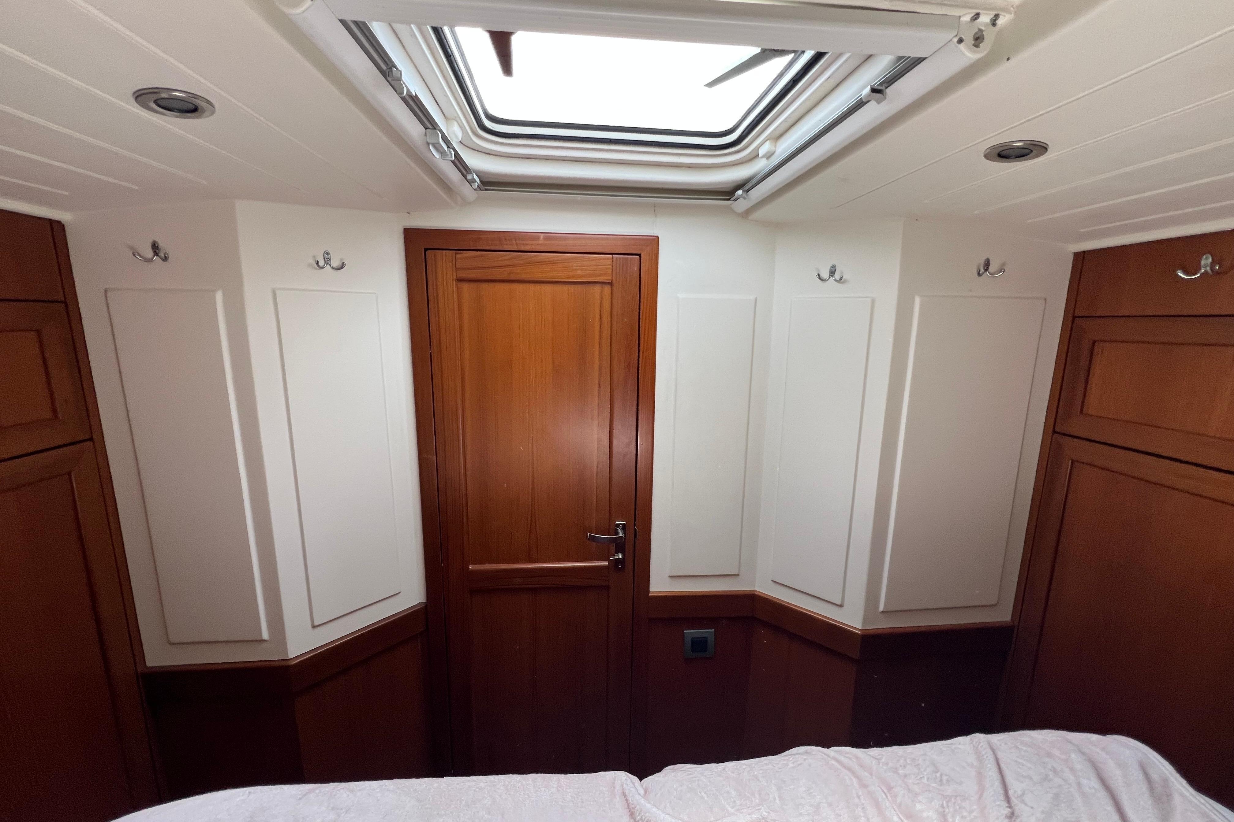 Long Island 40 Runabout