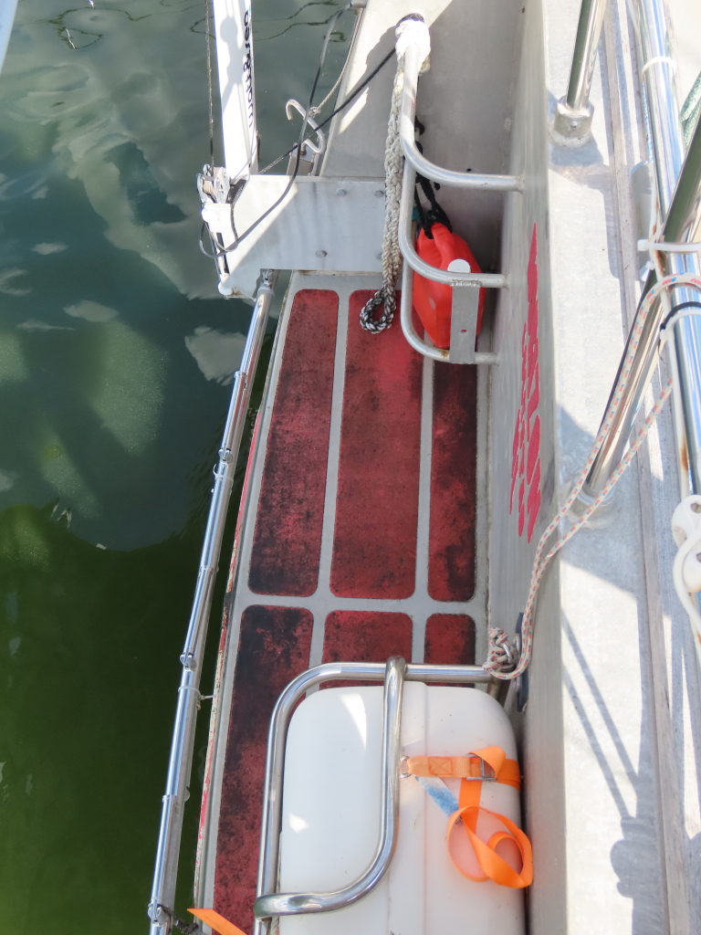 One-off 50’ aluminium Expedition Cruiser