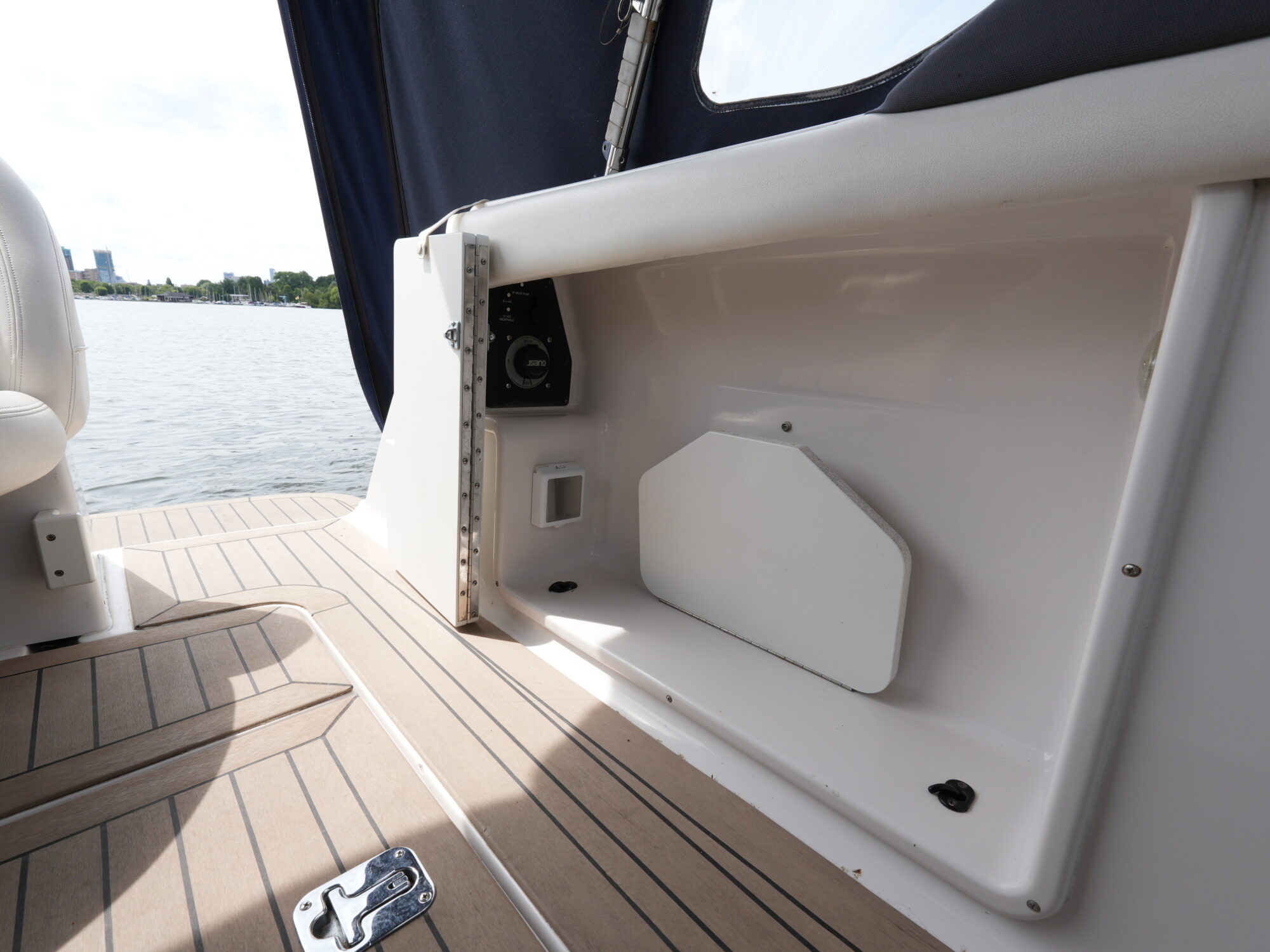 Four Winns 248 Vista