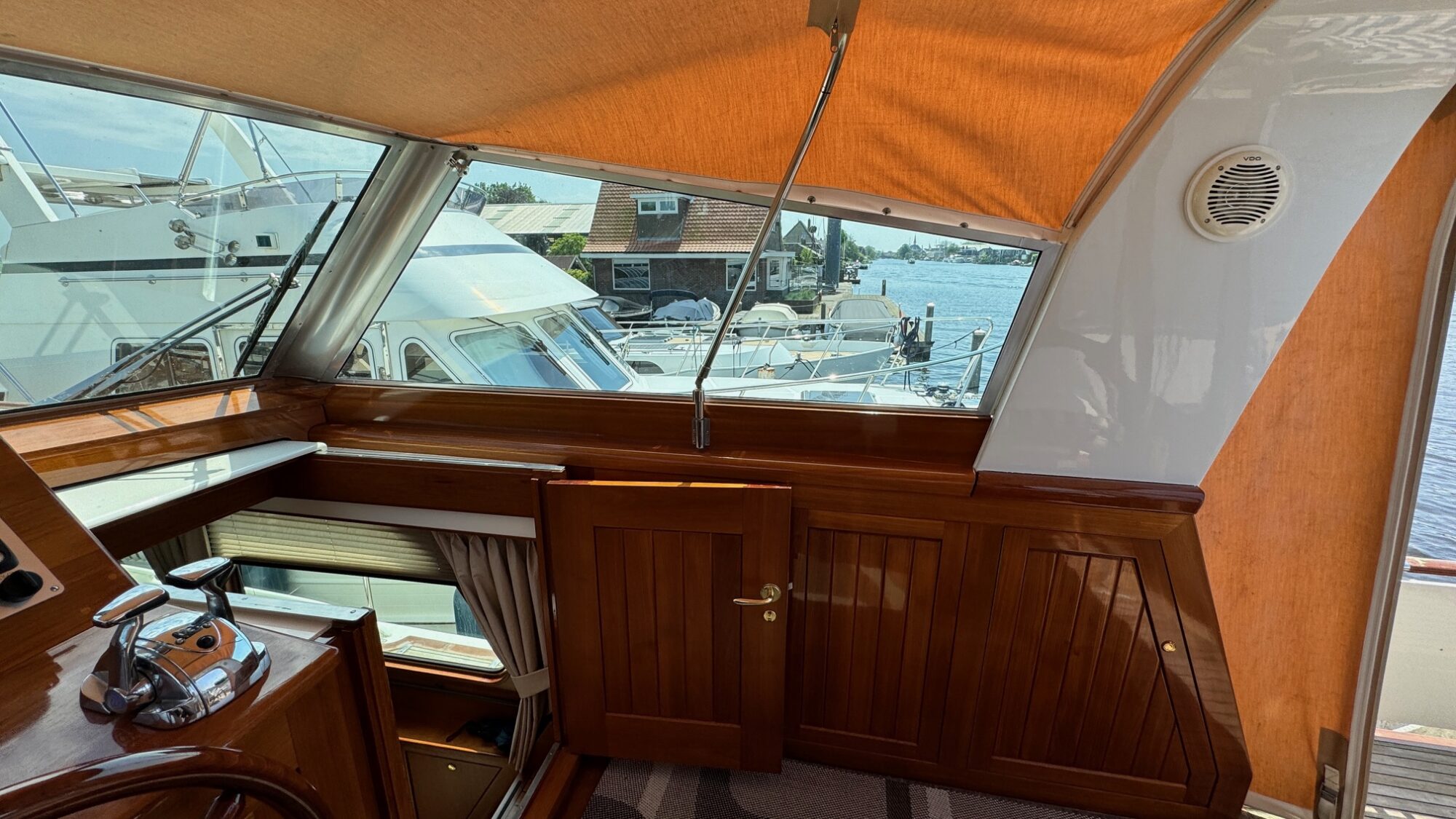 Super van Craft 14.80 Cabrio Stabilizers