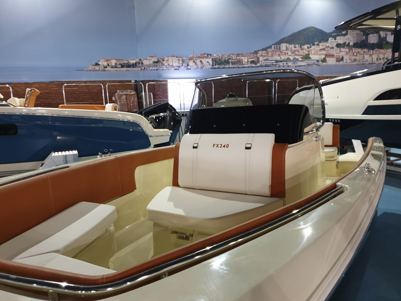 Capoforte Boats Capoforte 240FX met Honda 250 pk - Demomodel