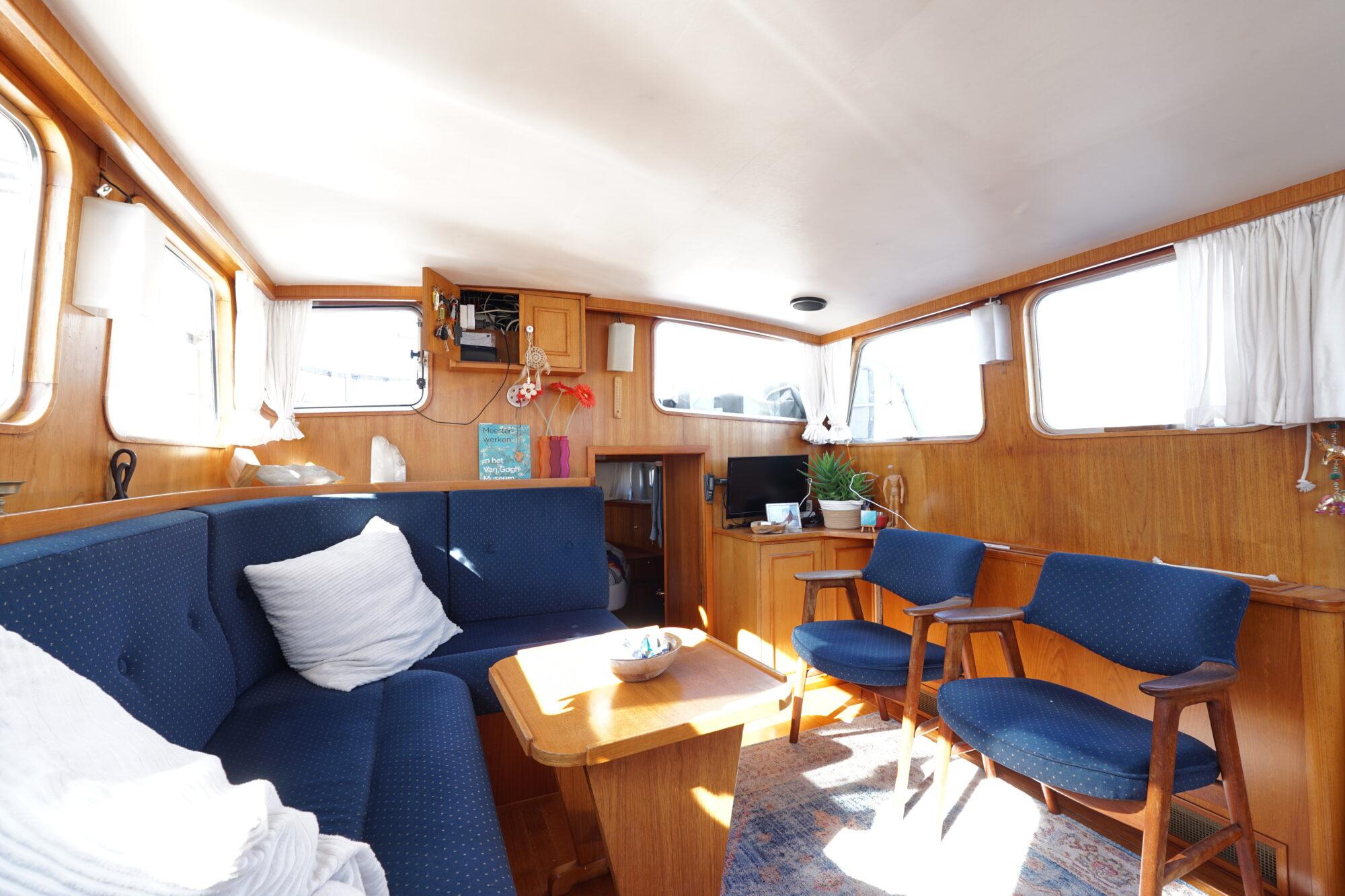 Pieter Beeldsnijder Pieter Beeldsnijder Rondspantkotter 12.85 AK