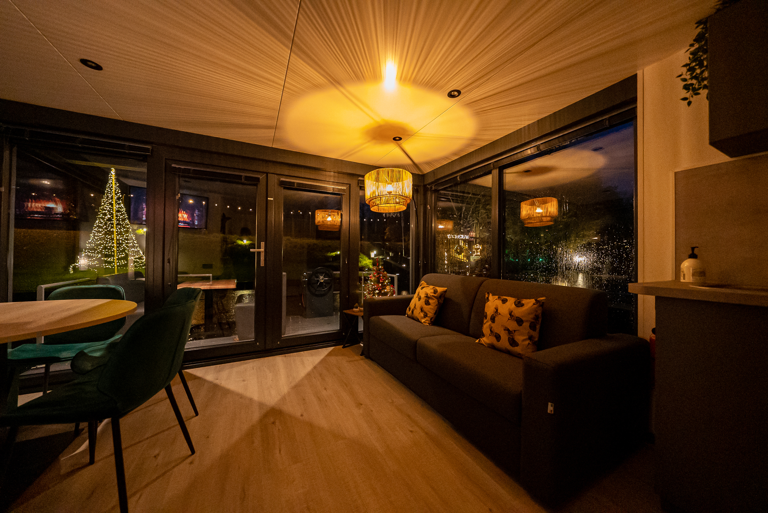 Havenlodge Melite Houseboat (met Huurligplaats)