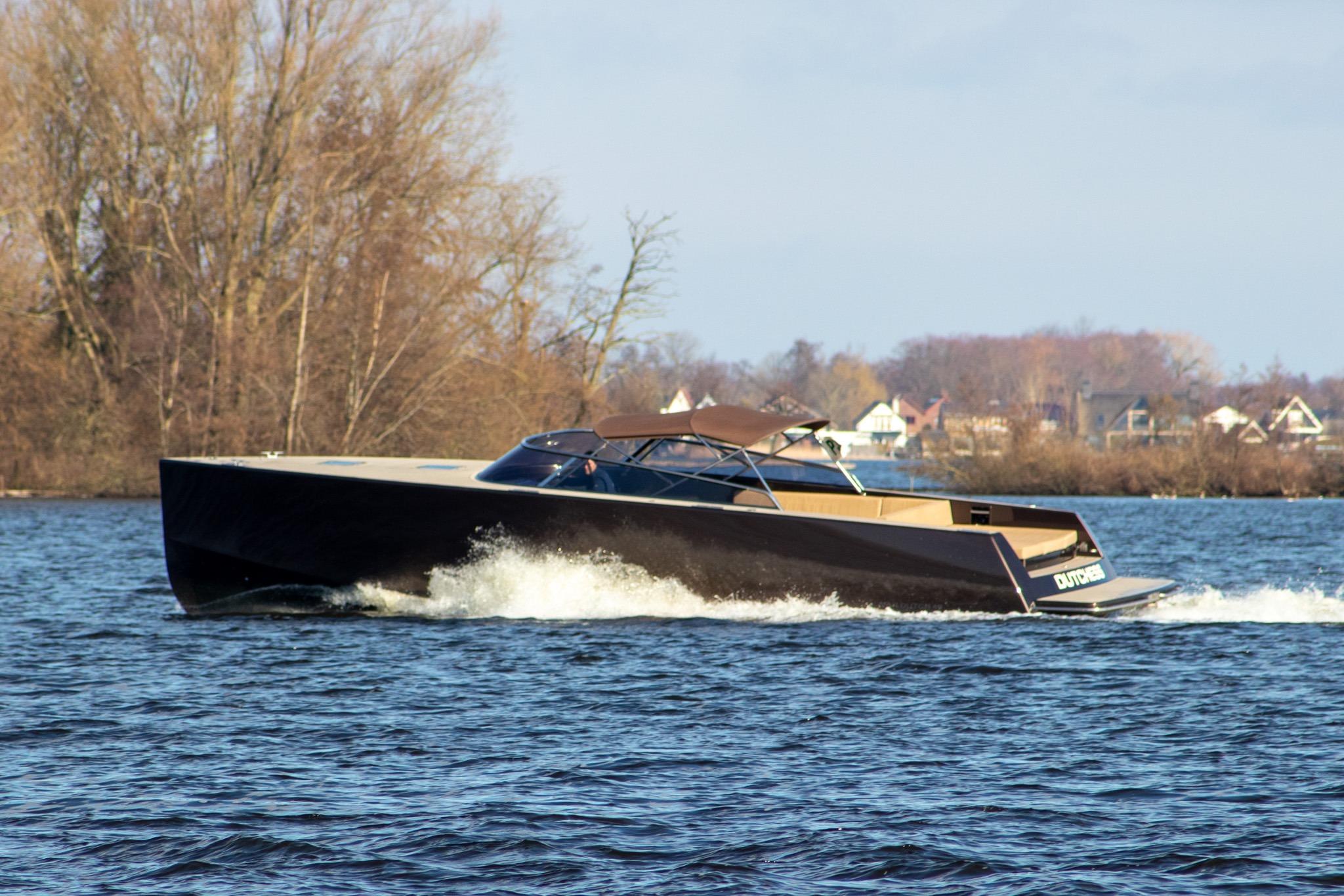 VanDutch 40