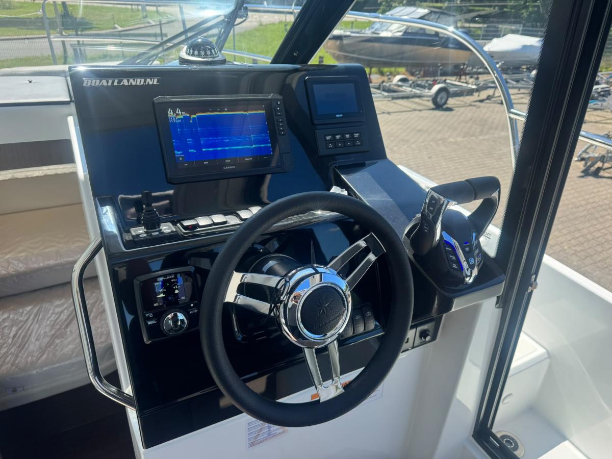 Jeanneau Merry Fisher 895 serie 2