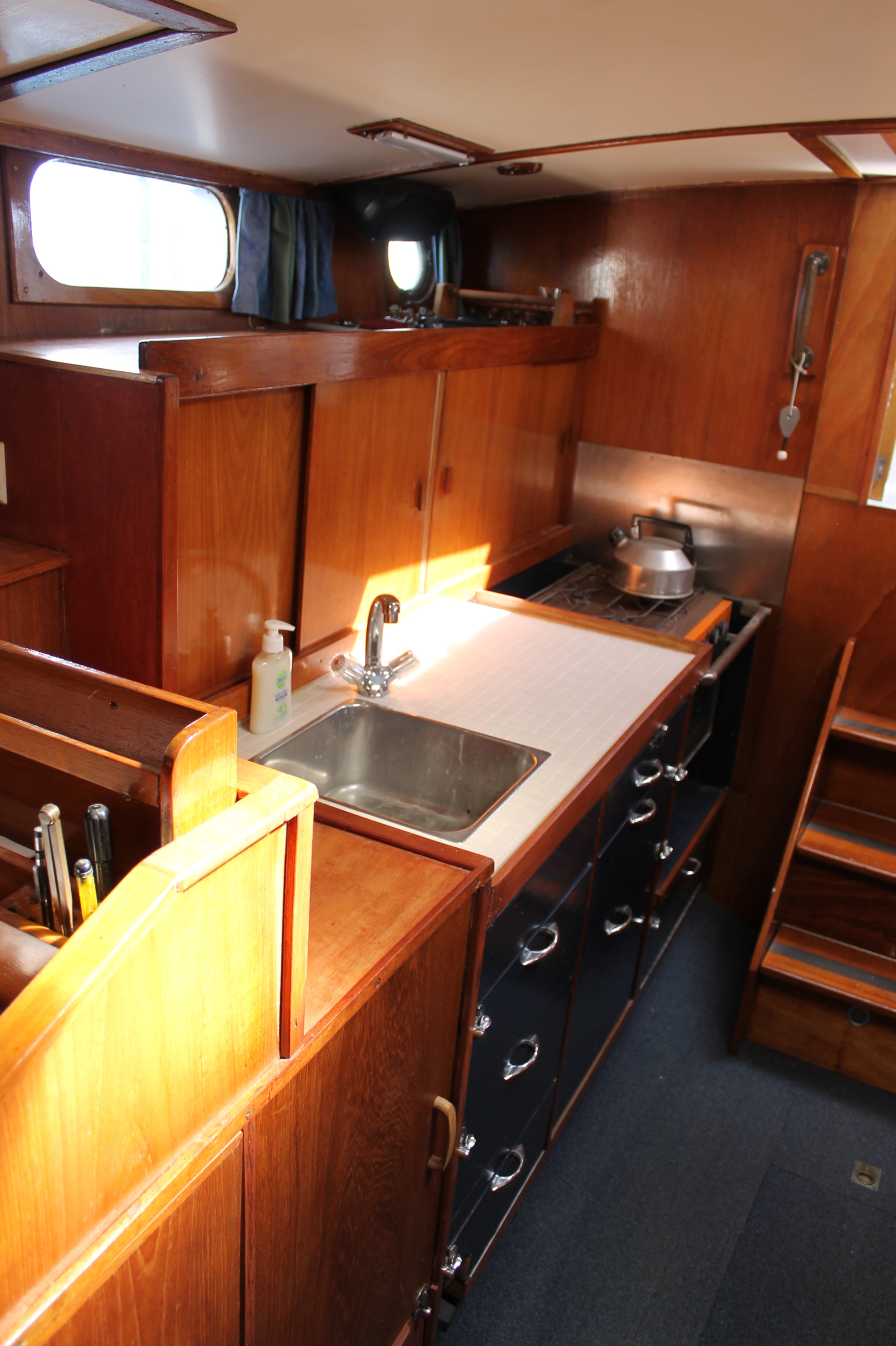 Pieter Beeldsnijder Gouwzee 3A