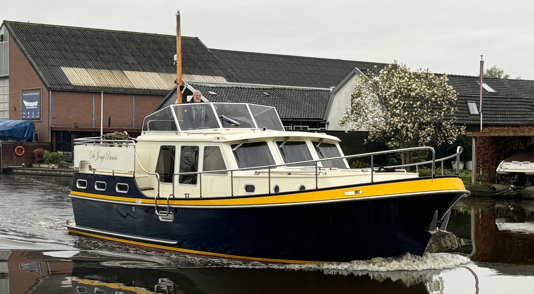 Vripack Vripack Spiegelkotter 12.00 AK Cabrio