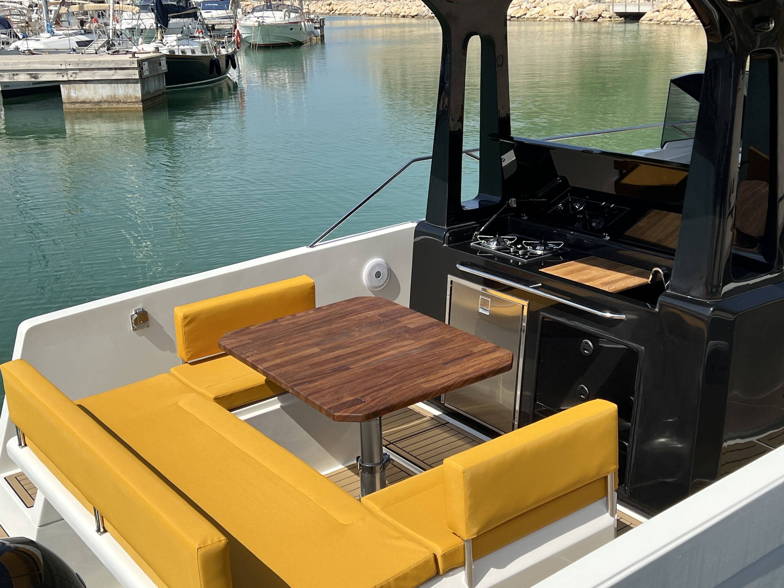 Nuva Yachts M9 Open Nominated To The 
