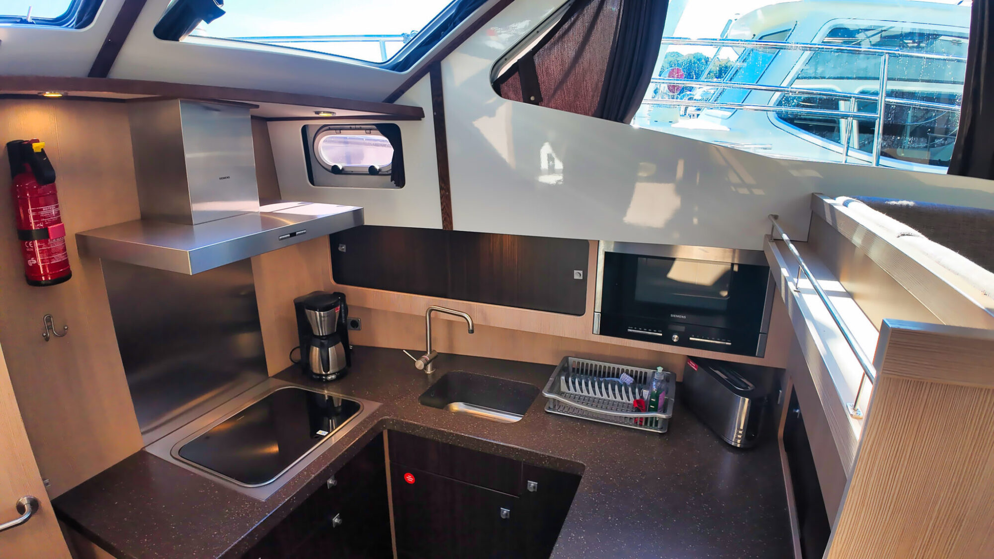 Aventura 43 AK Cabrio