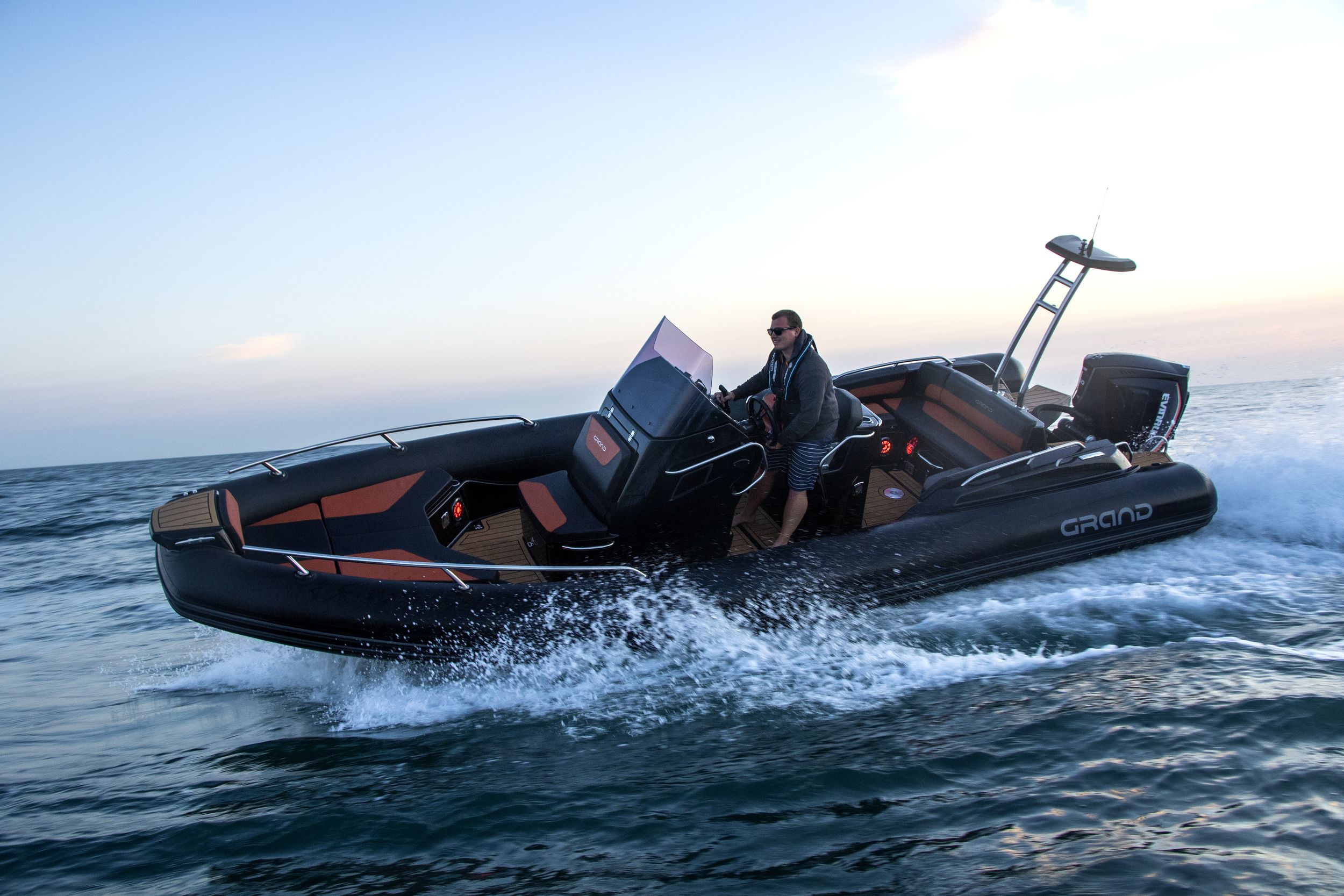 Grand GL750 Golden Line hoofdfoto: 1