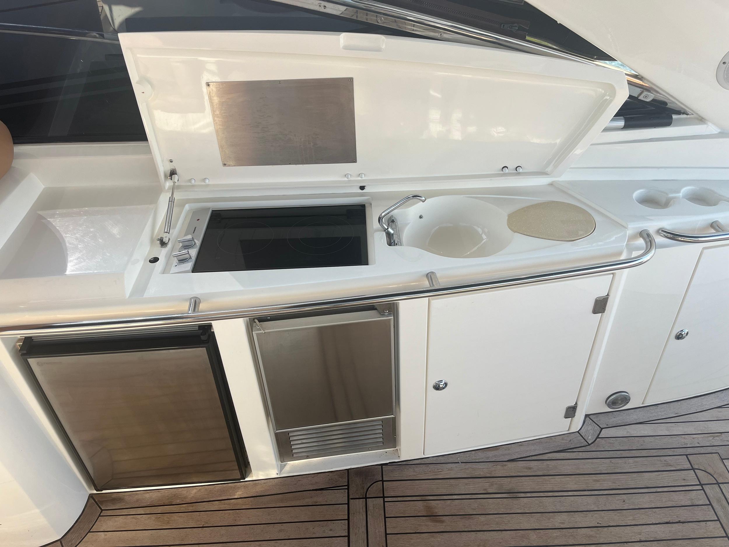 Sunseeker Camargue 50
