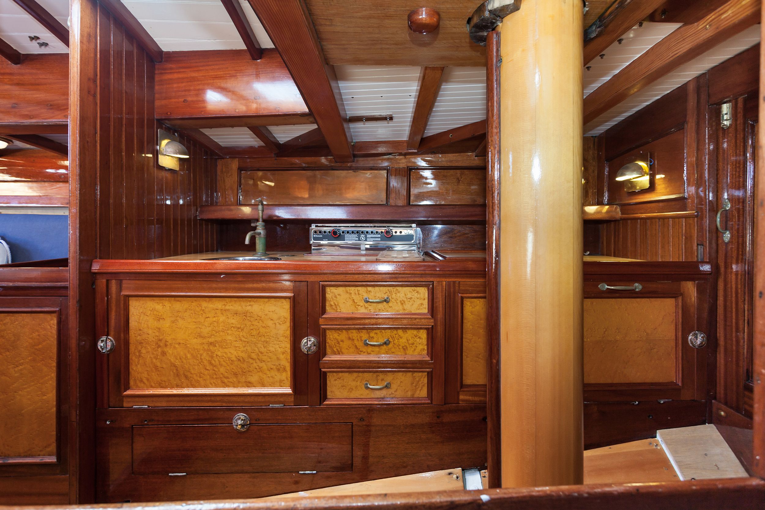 Anker & Jensen S-Spant 9.5 Mtr Klasse Nieuwe Vraagprijs hoofdfoto