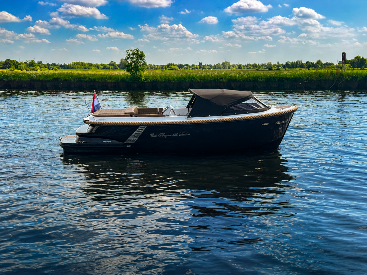 Oud Huijzer 650 Tender hoofdfoto: 1