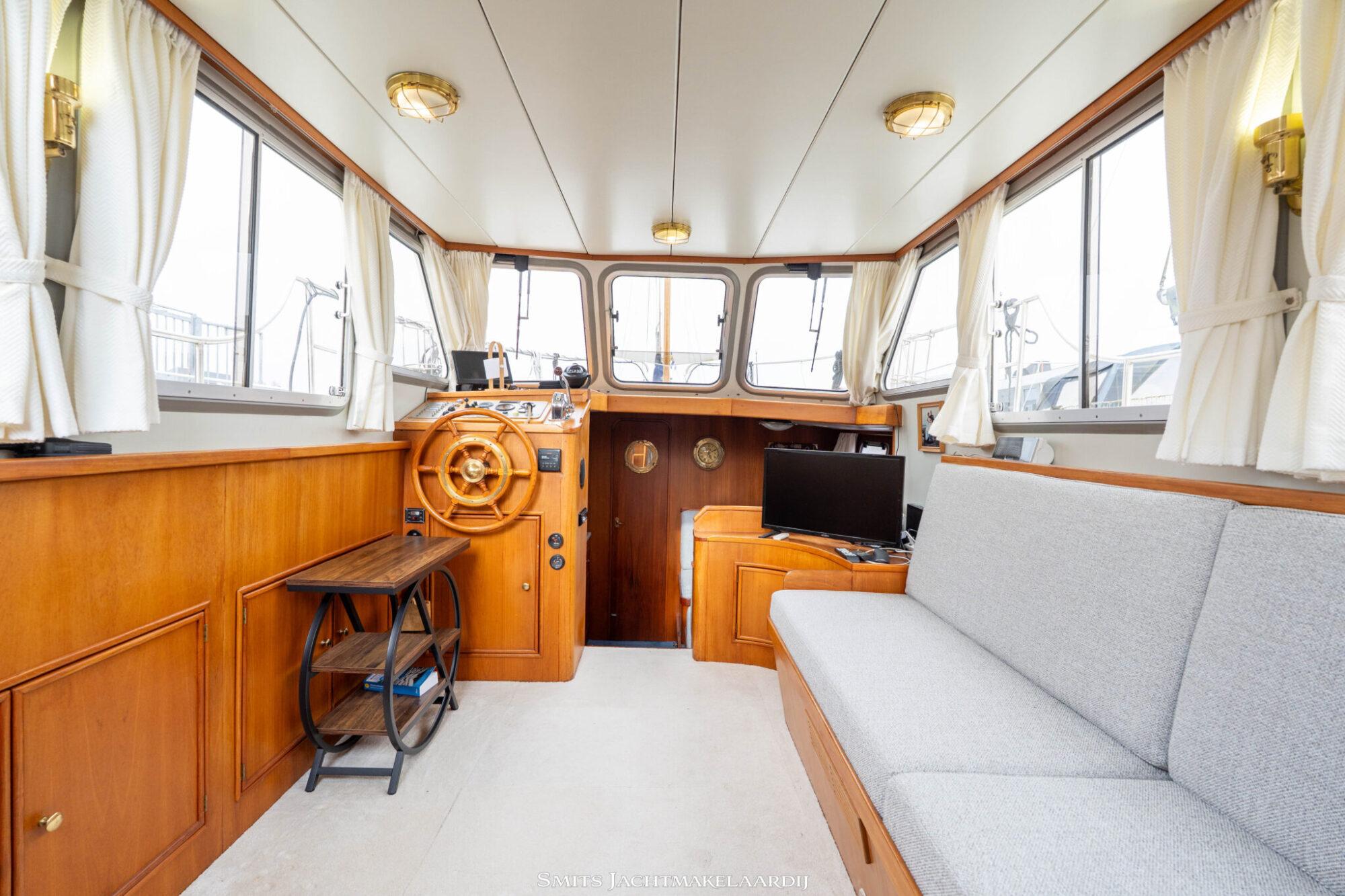 Stevens Columbus Stevens Bakdekkruiser 10.70 AK