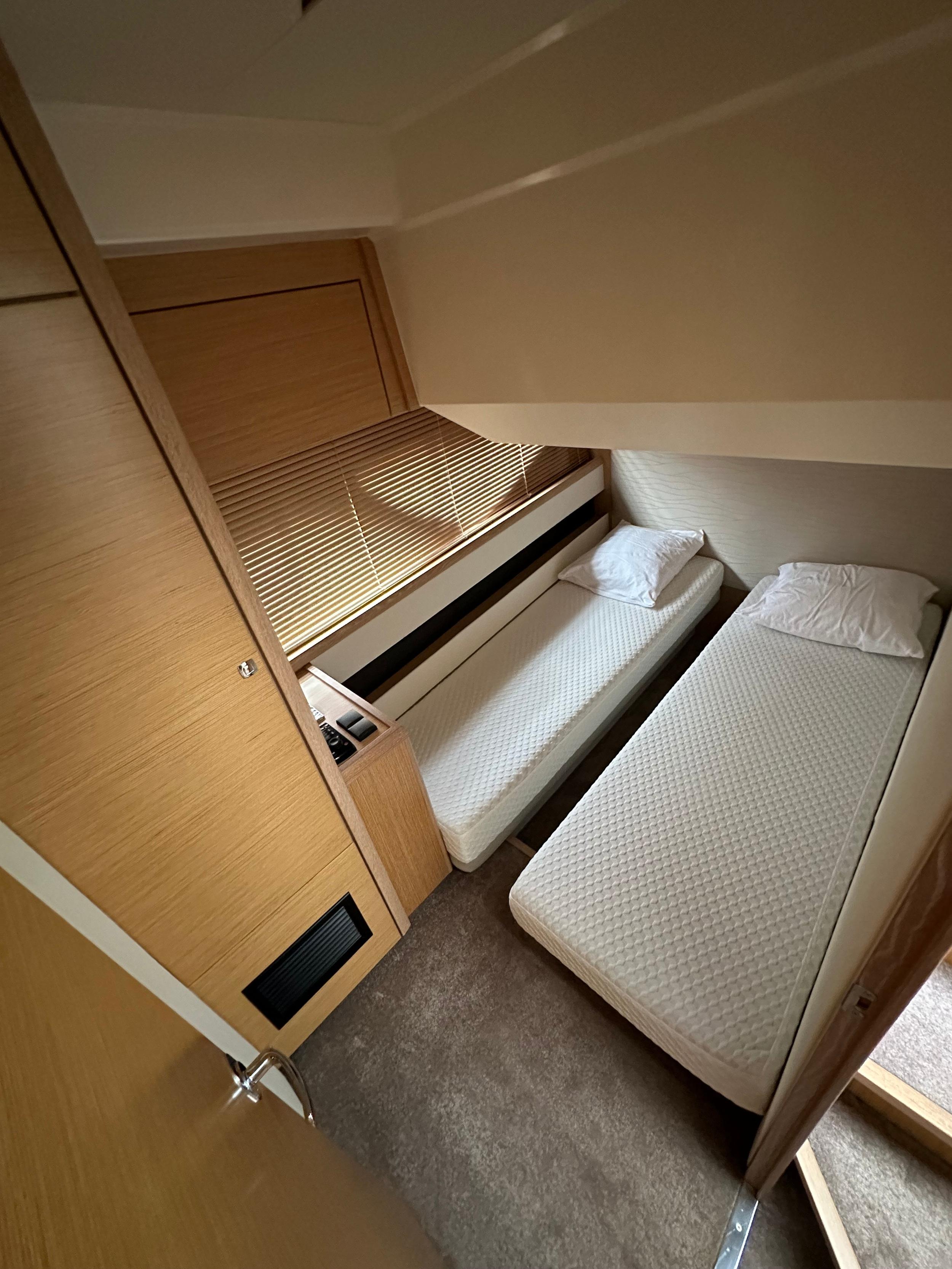 Bavaria R55 Flybridge