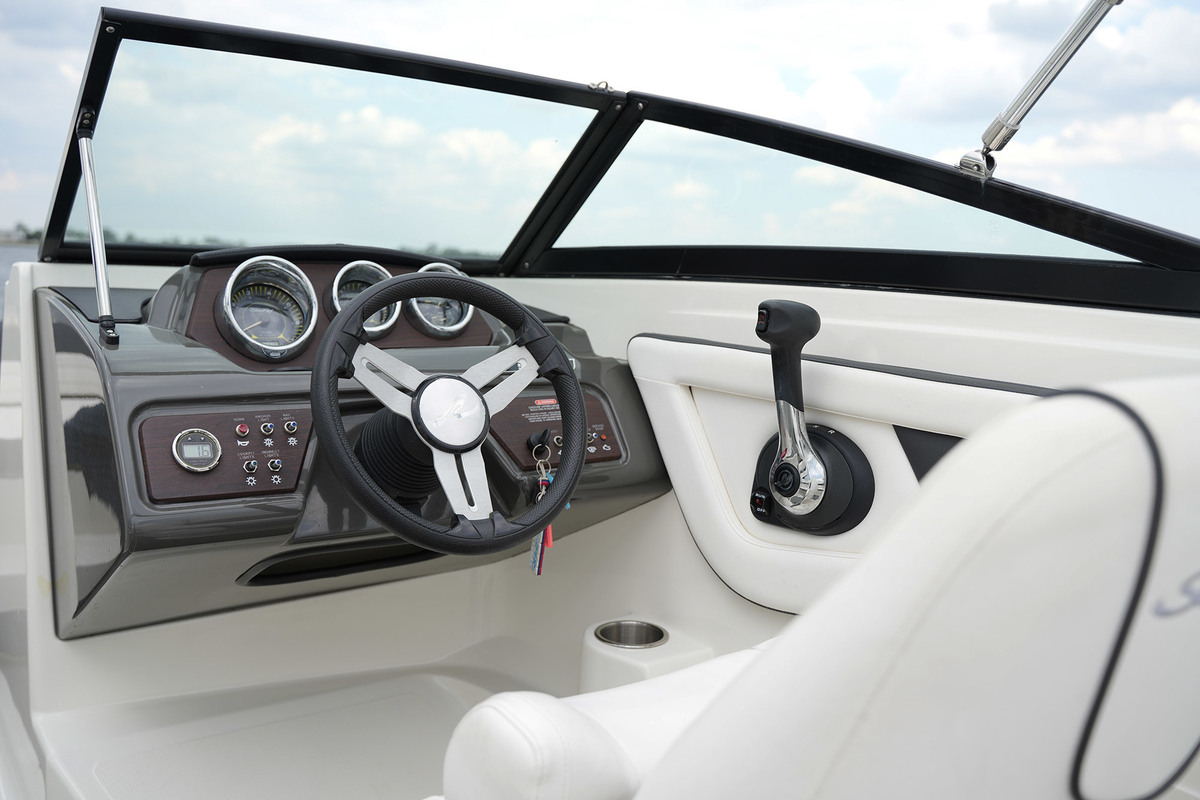 Sea Ray 19 SPX