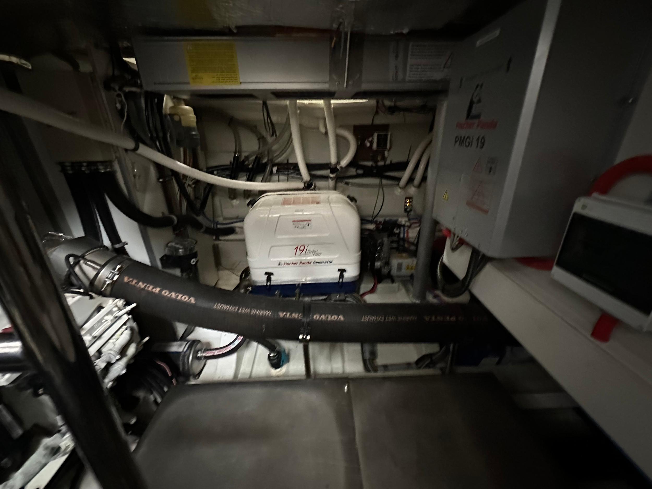 Bavaria R55 Flybridge