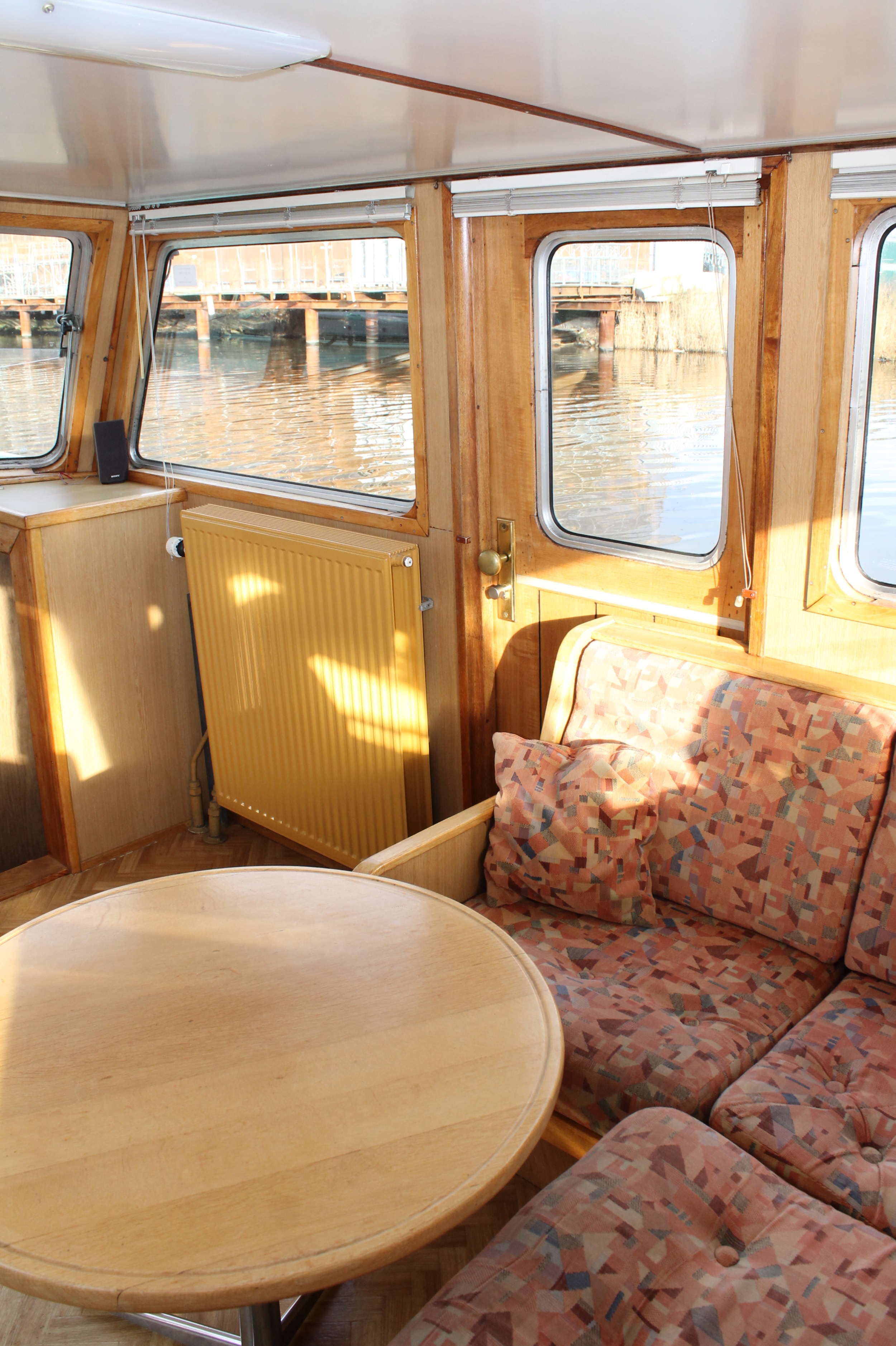 Tjalk Varend Woonschip 19.99