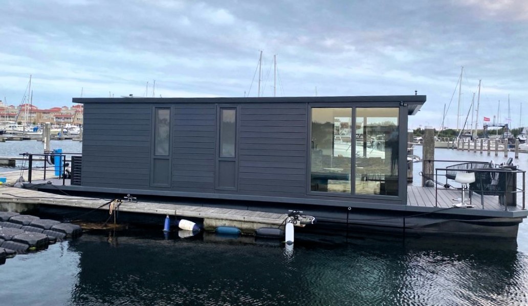 Havenlodge Castalia Houseboat Met Ligplaats