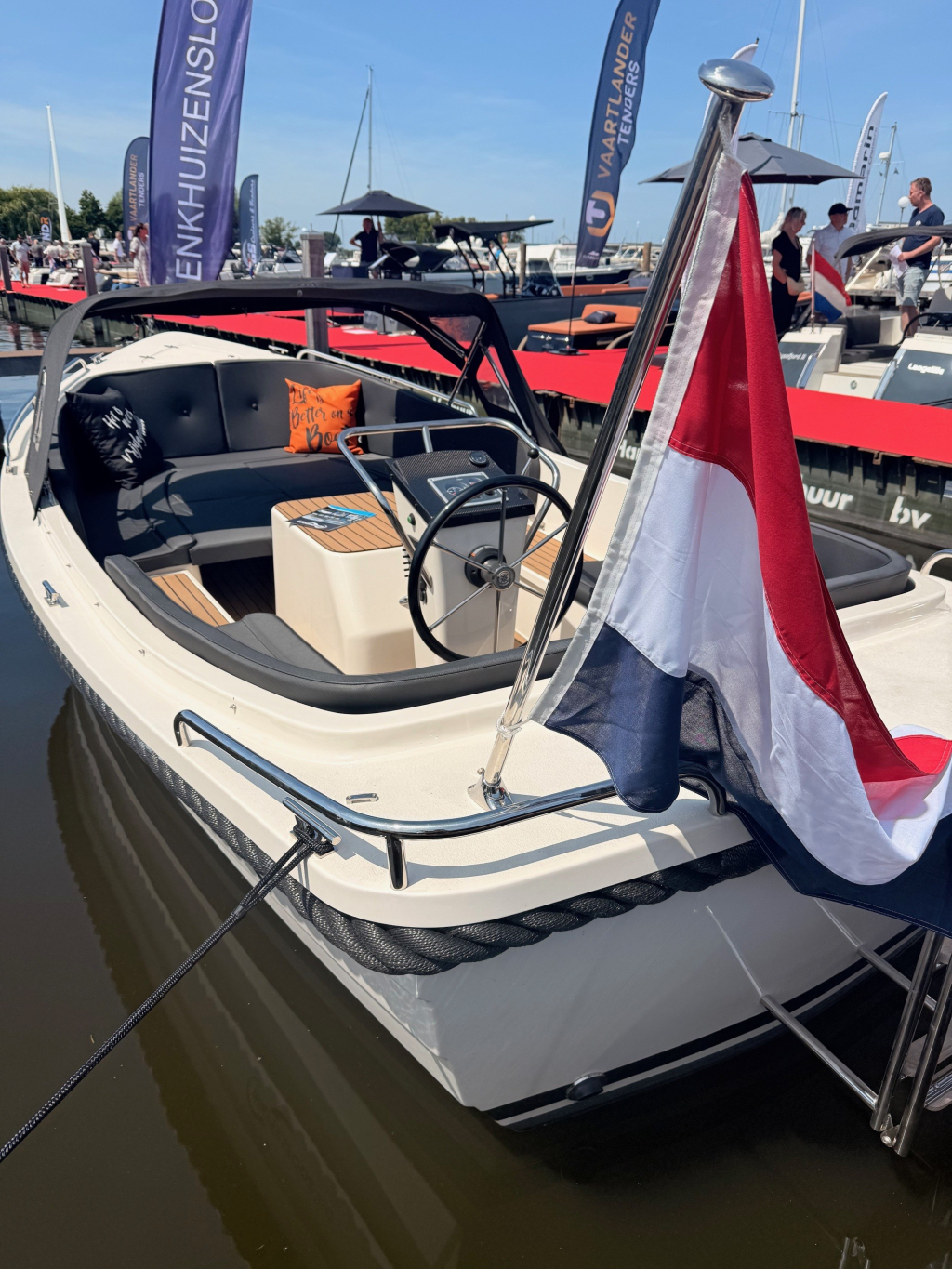 Waterspoor  630 Demo & ELKE ZONDAG OPEN