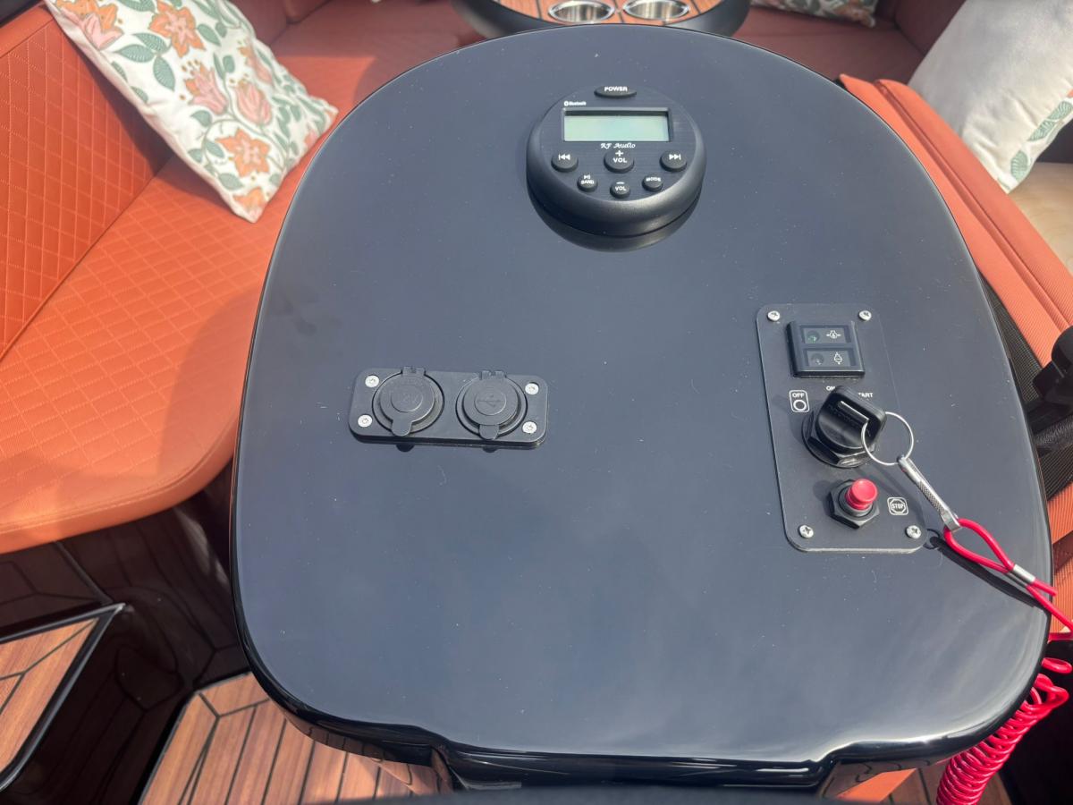 Maassloep 590 Tender