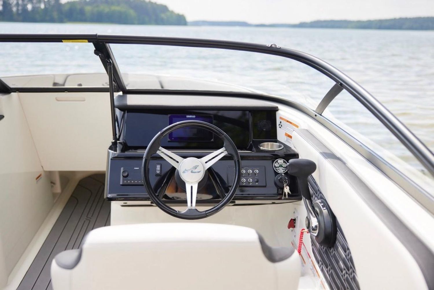 Sea Ray SPX 190 Nieuw Model (Harlow Coconut Bekleding)