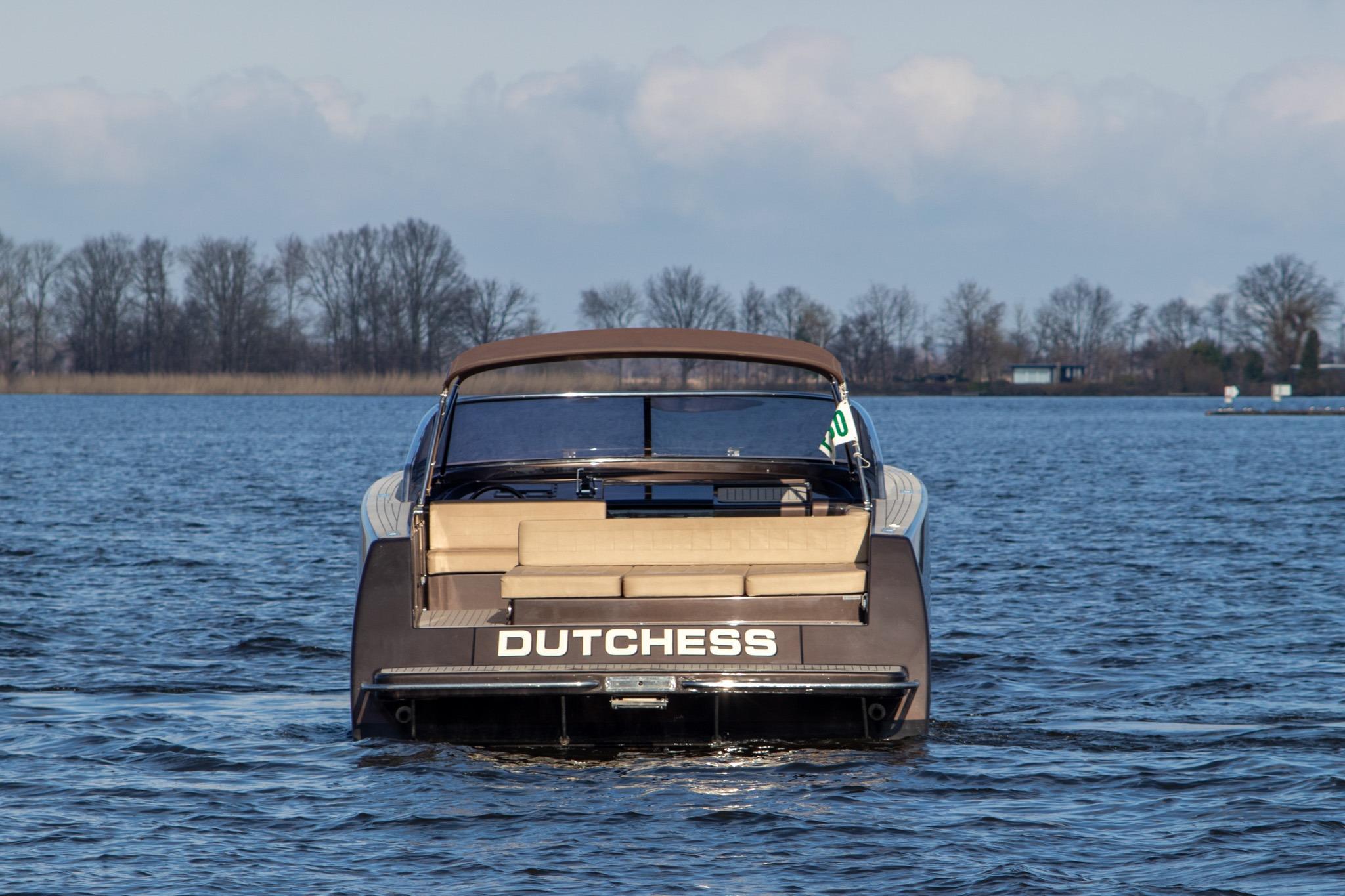VanDutch 40