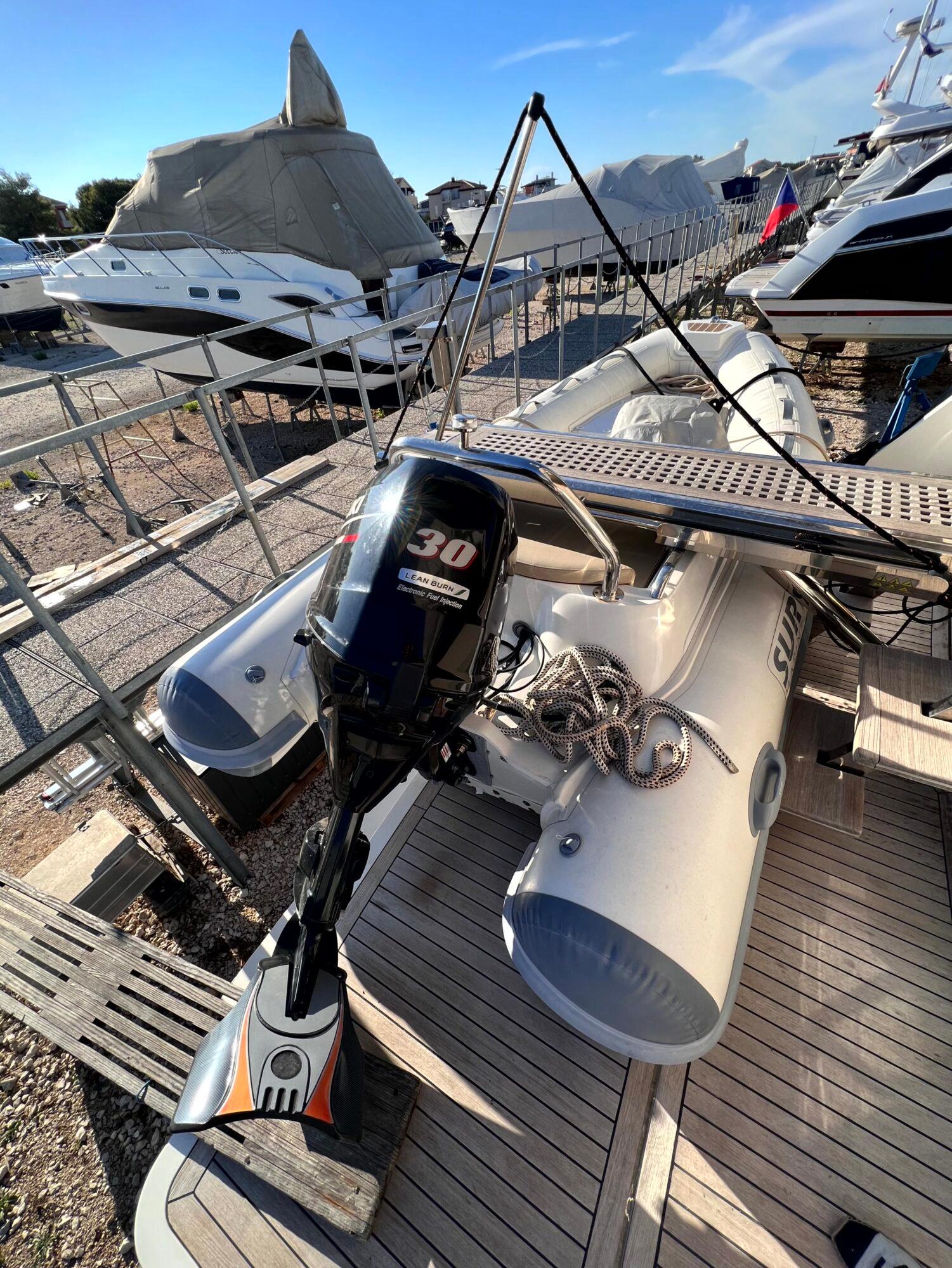 Sealine Sealine F 42 Flybridge