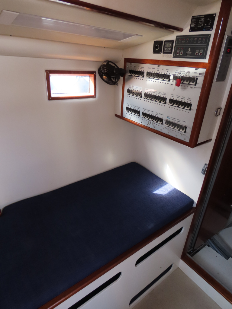 One-off 50’ aluminium Expedition Cruiser