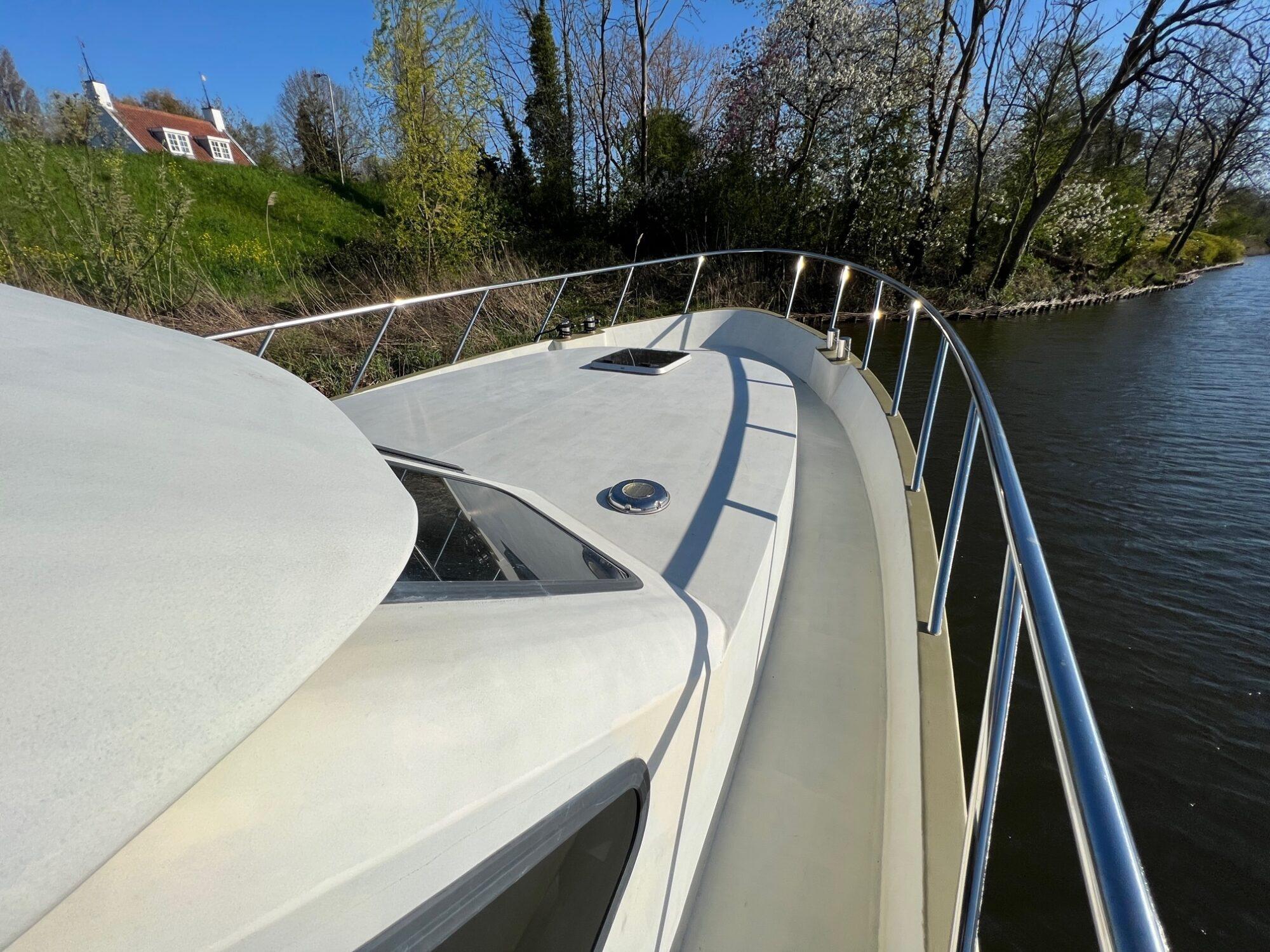 Van Vossen Van Vossen 12.80 AK