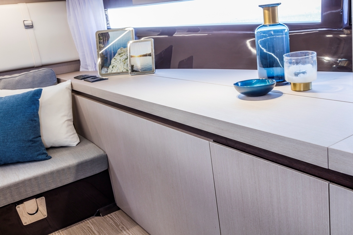 Invictus yachts Invictus 320 gt