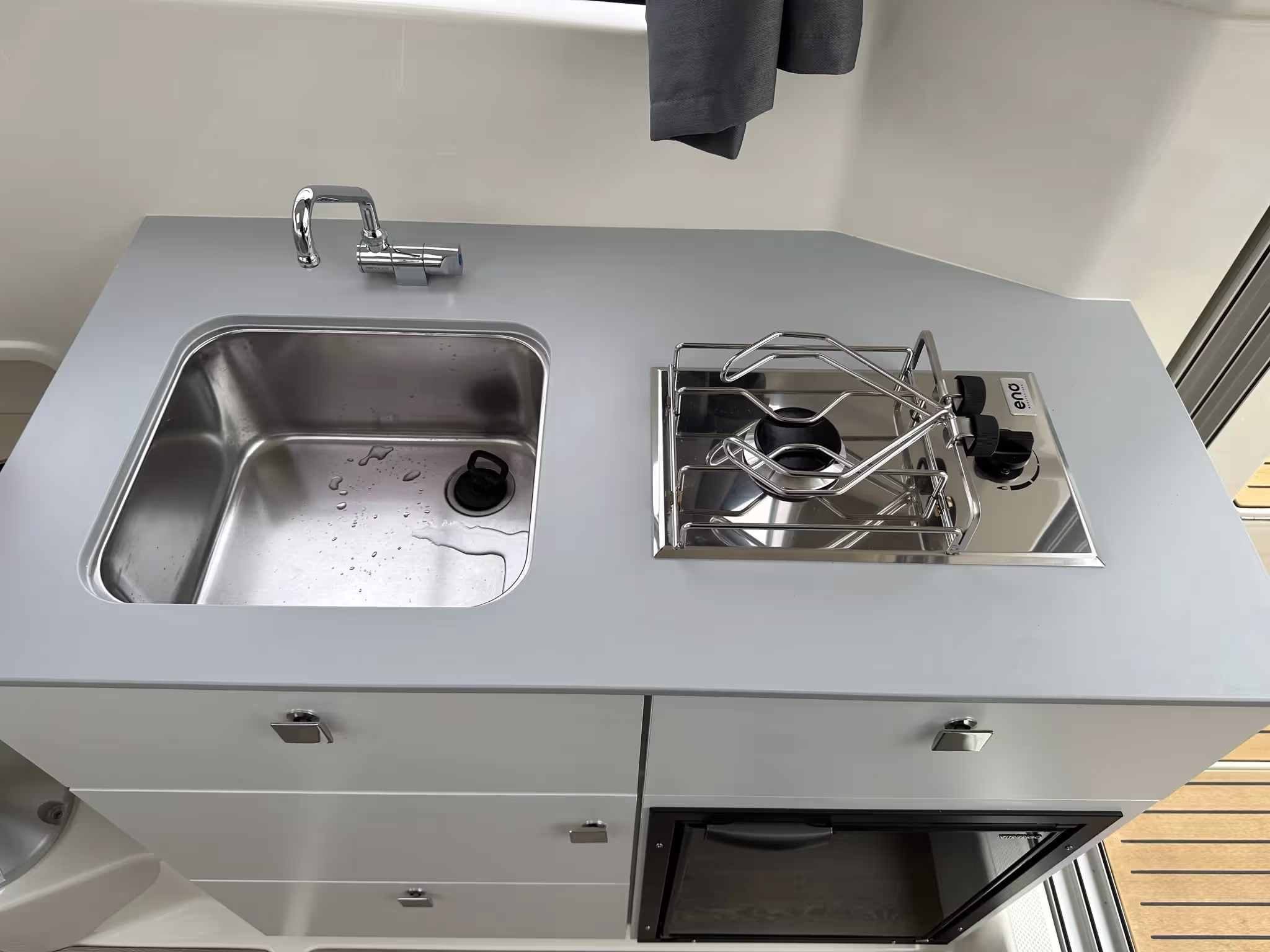 Quicksilver 755 Weekend