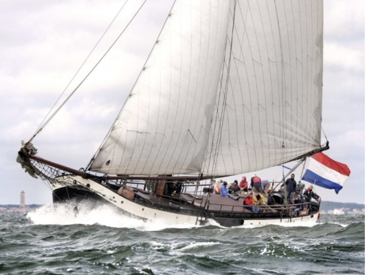 Hasselteraak 24.00 Charter/woonschip hoofdfoto: 1