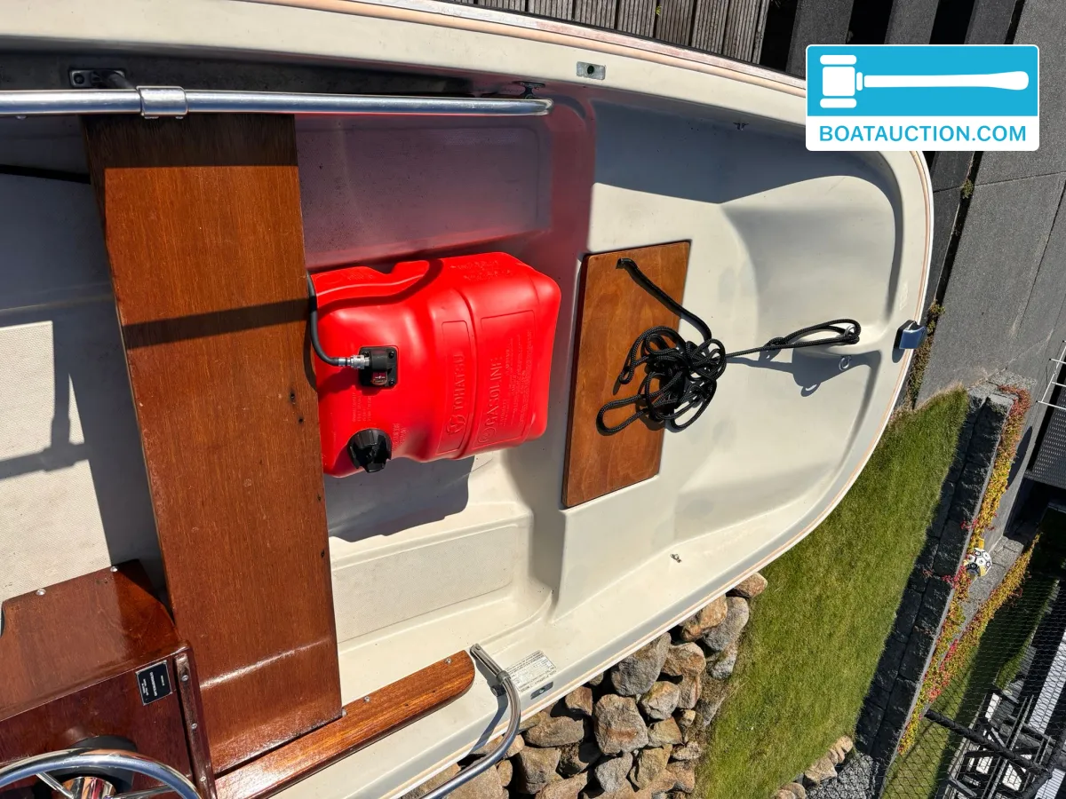Boston Whaler 11ft