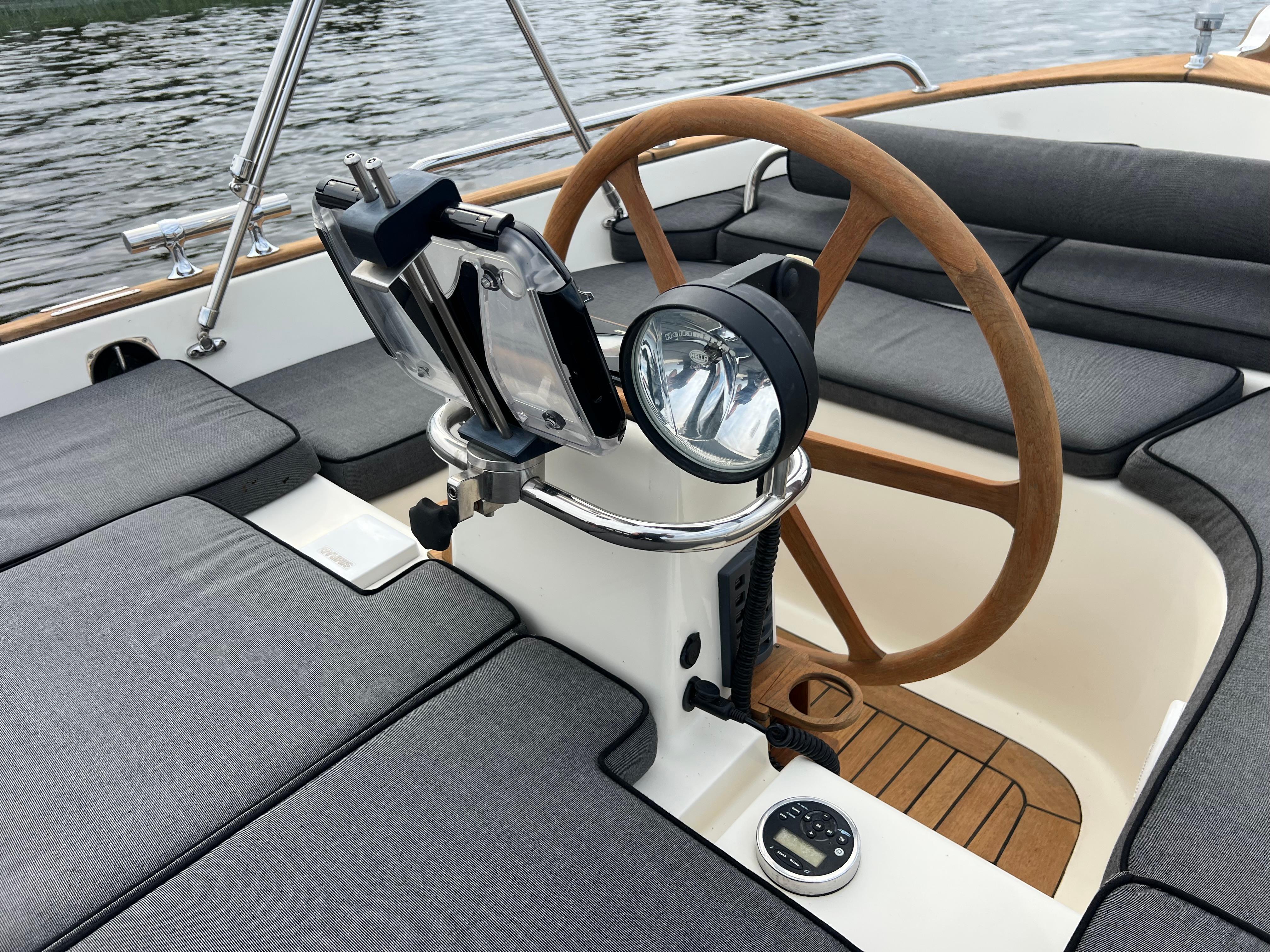 Jan Van Gent 8.20 Soft Top