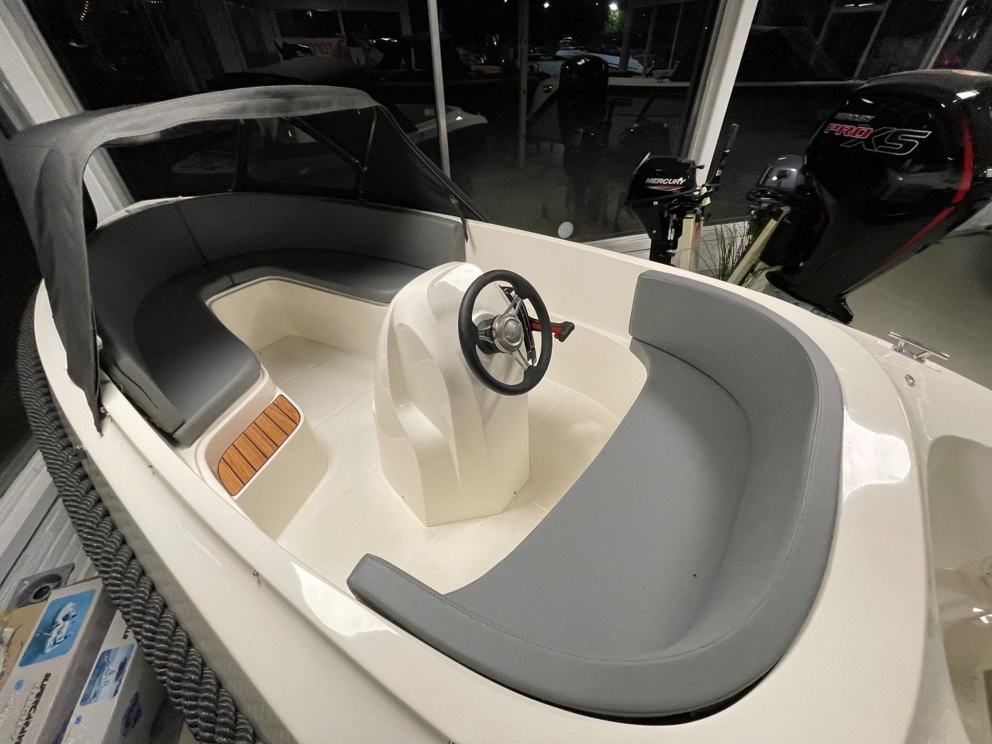 Oud Huijzer 471 Tender Basic