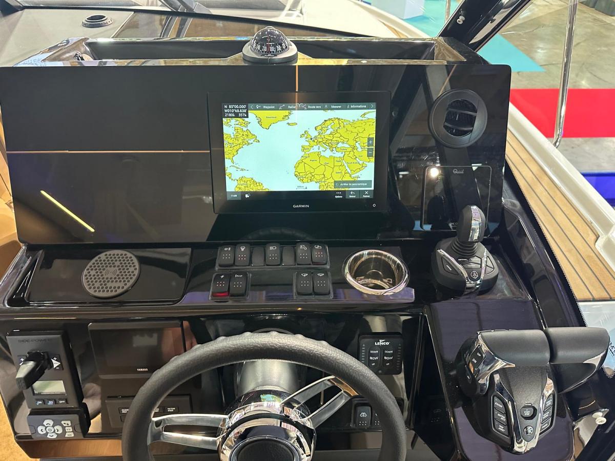 Jeanneau 1095 coupé serie 2